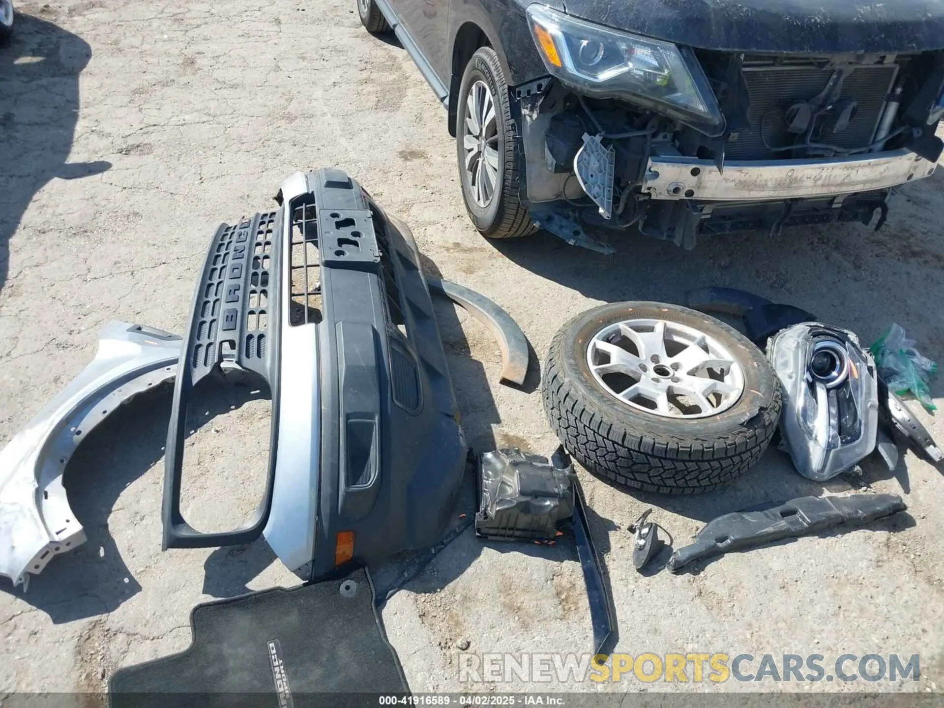 12 Photograph of a damaged car 3FMCR9A69MRA37298 FORD BRONCO SPORT 2021