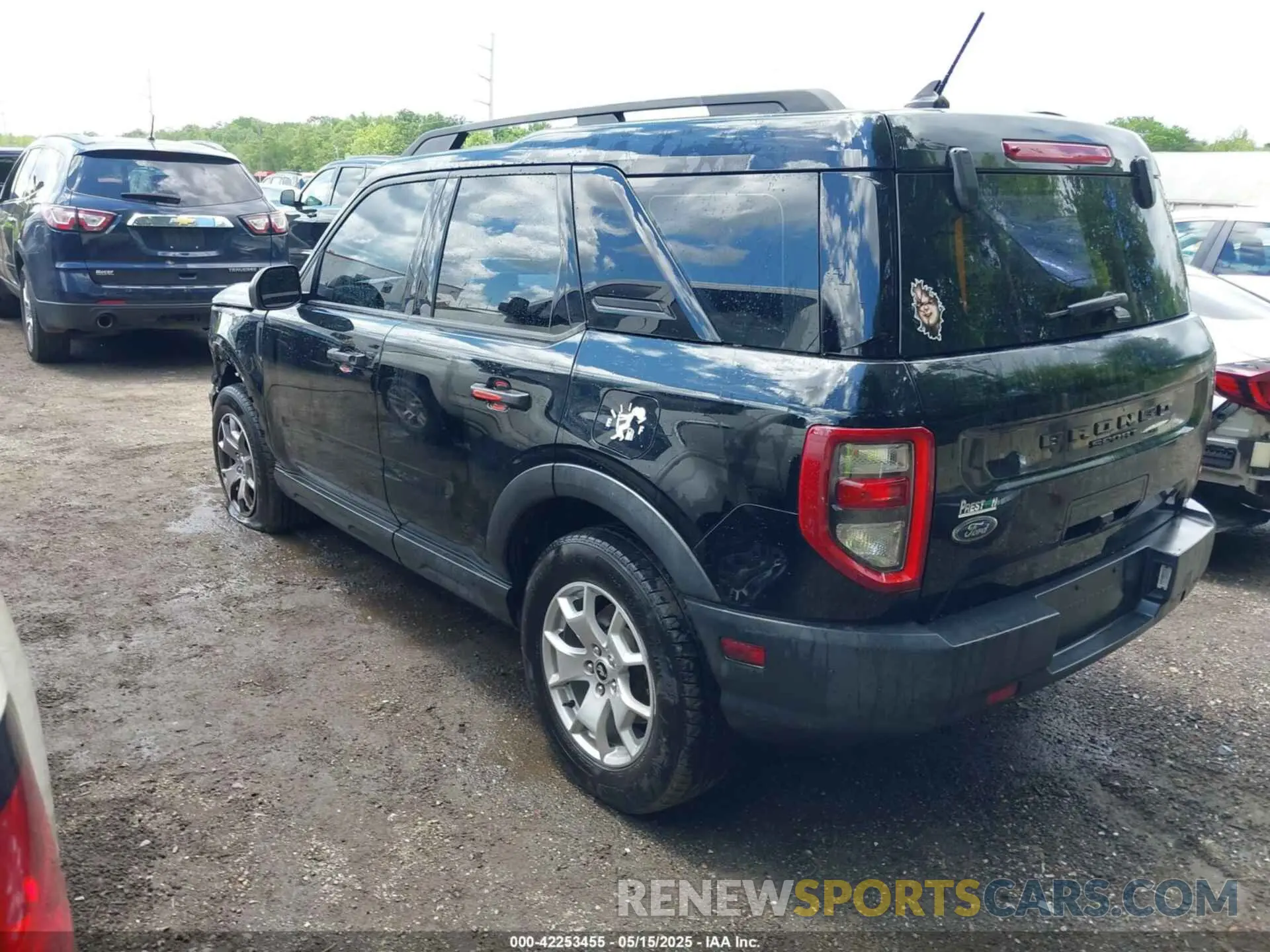 3 Photograph of a damaged car 3FMCR9A6XMRA75560 FORD BRONCO SPORT 2021