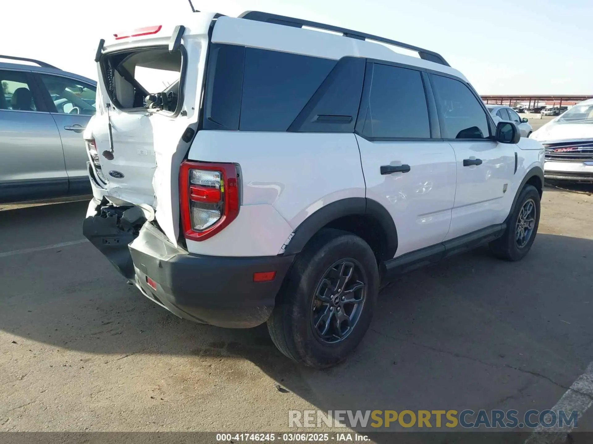4 Photograph of a damaged car 3FMCR9B60MRA23790 FORD BRONCO SPORT 2021