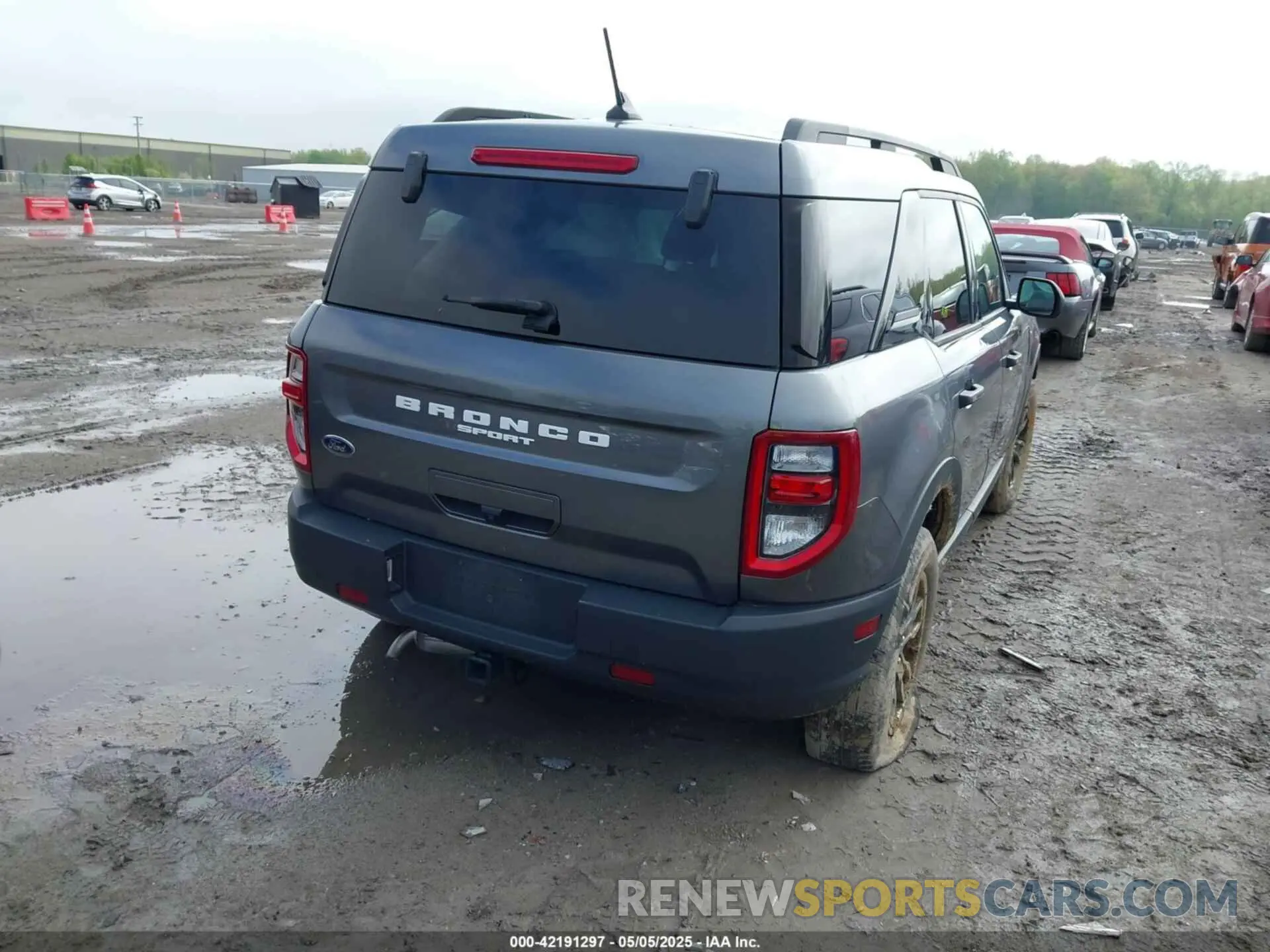 4 Photograph of a damaged car 3FMCR9B61MRA08179 FORD BRONCO SPORT 2021