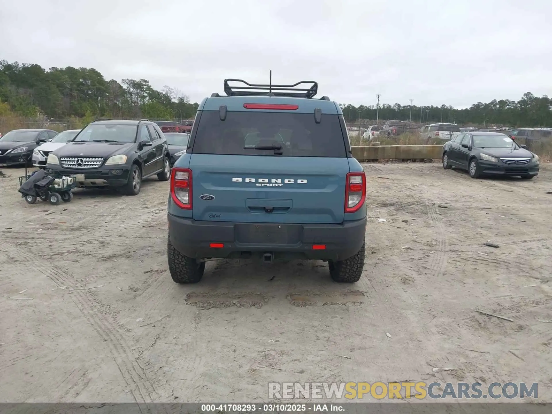 15 Photograph of a damaged car 3FMCR9B62MRB23471 FORD BRONCO SPORT 2021