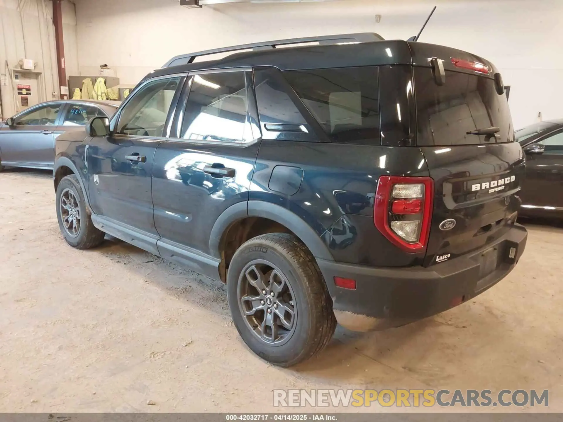 3 Photograph of a damaged car 3FMCR9B6XMRA82071 FORD BRONCO SPORT 2021