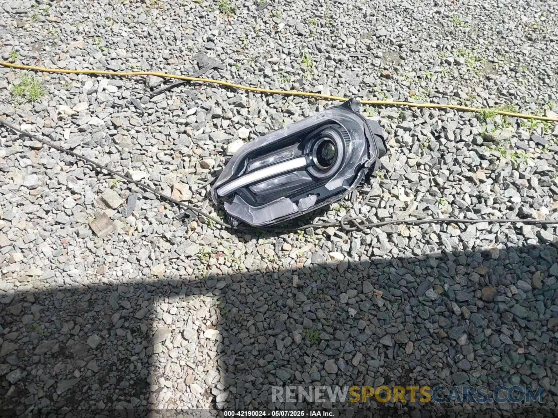 12 Photograph of a damaged car 3FMCR9C63MRB00151 FORD BRONCO SPORT 2021