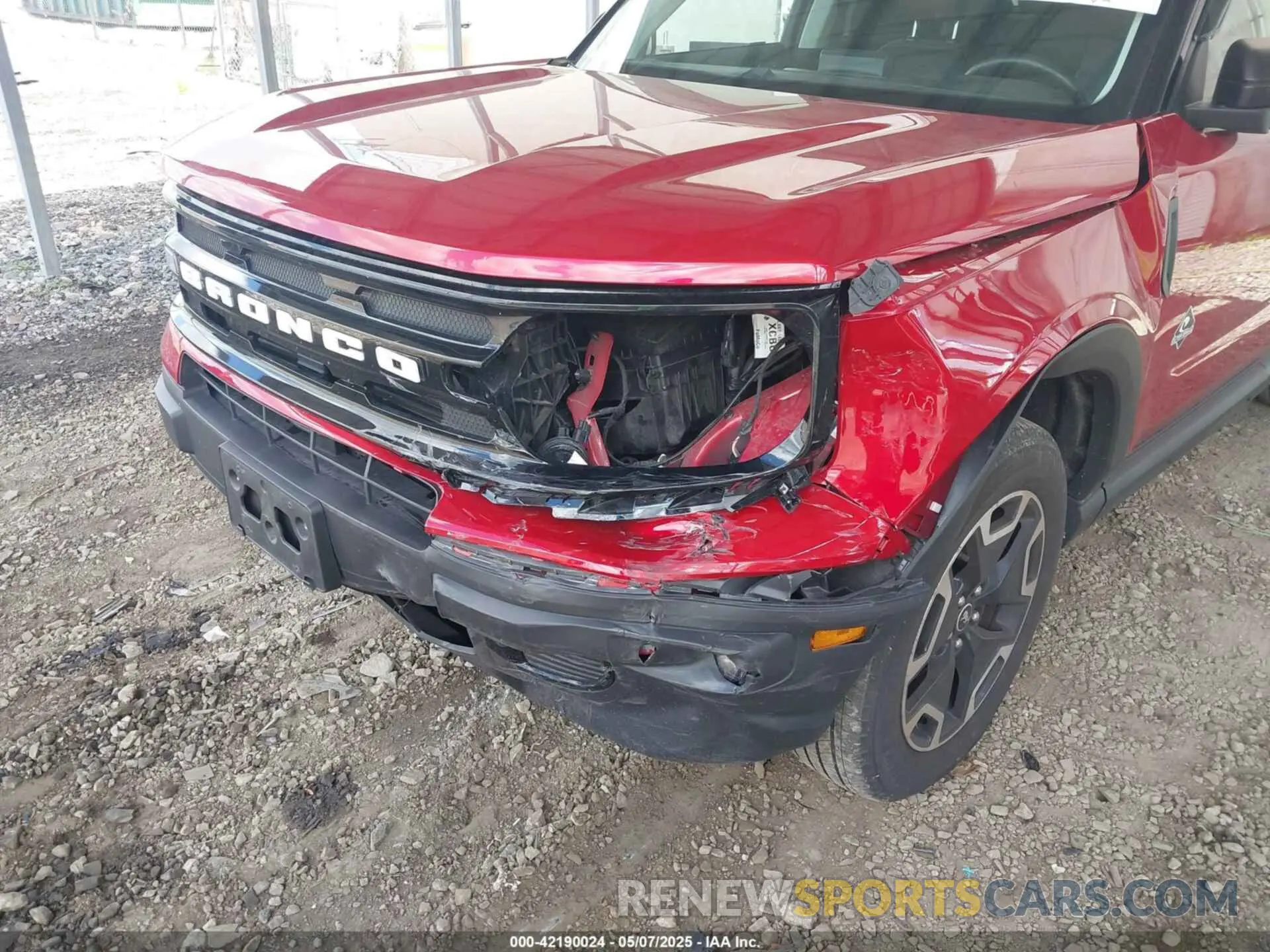 6 Photograph of a damaged car 3FMCR9C63MRB00151 FORD BRONCO SPORT 2021