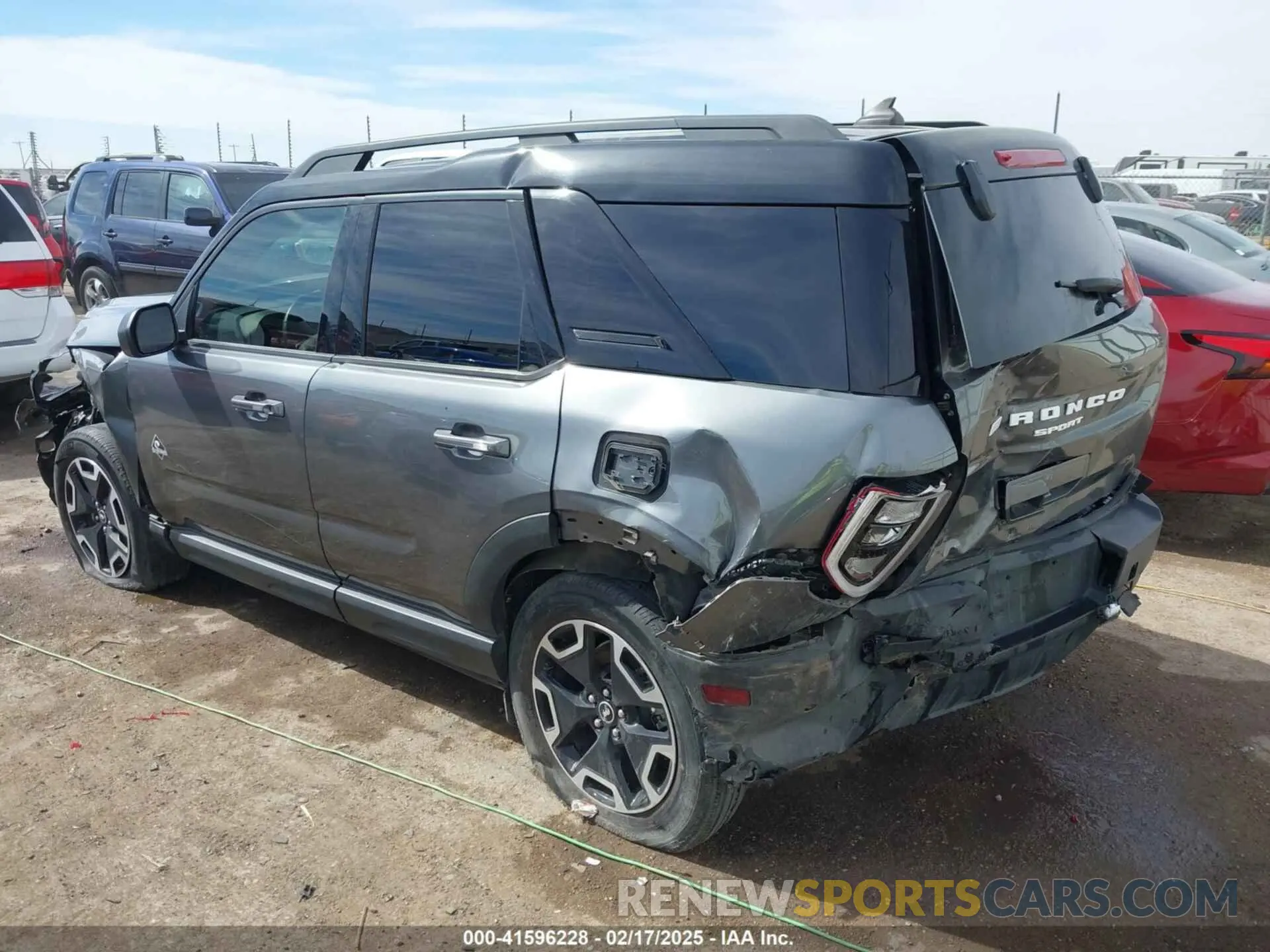 3 Photograph of a damaged car 3FMCR9C64MRB14236 FORD BRONCO SPORT 2021