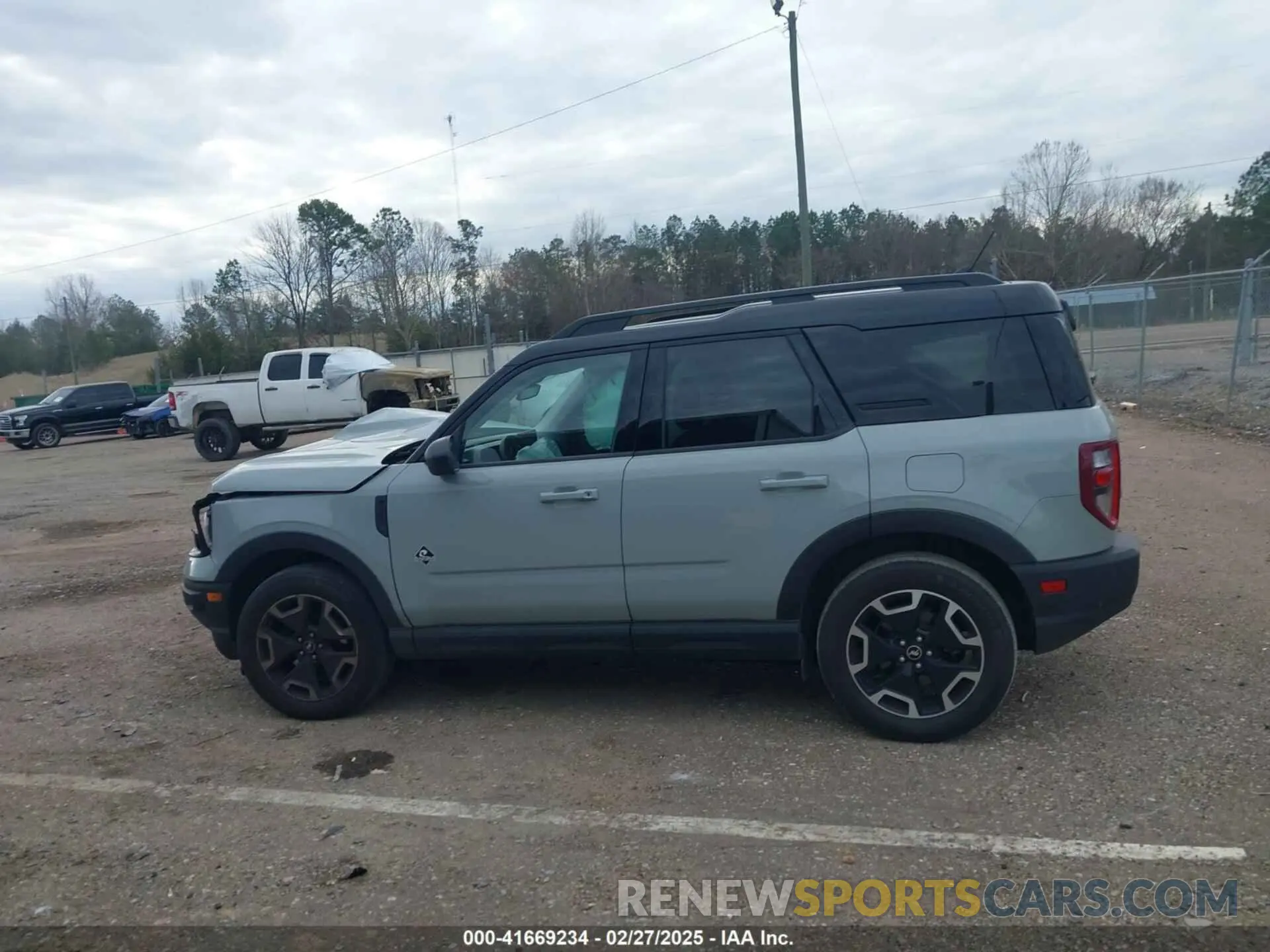 14 Photograph of a damaged car 3FMCR9C68MRB25952 FORD BRONCO SPORT 2021
