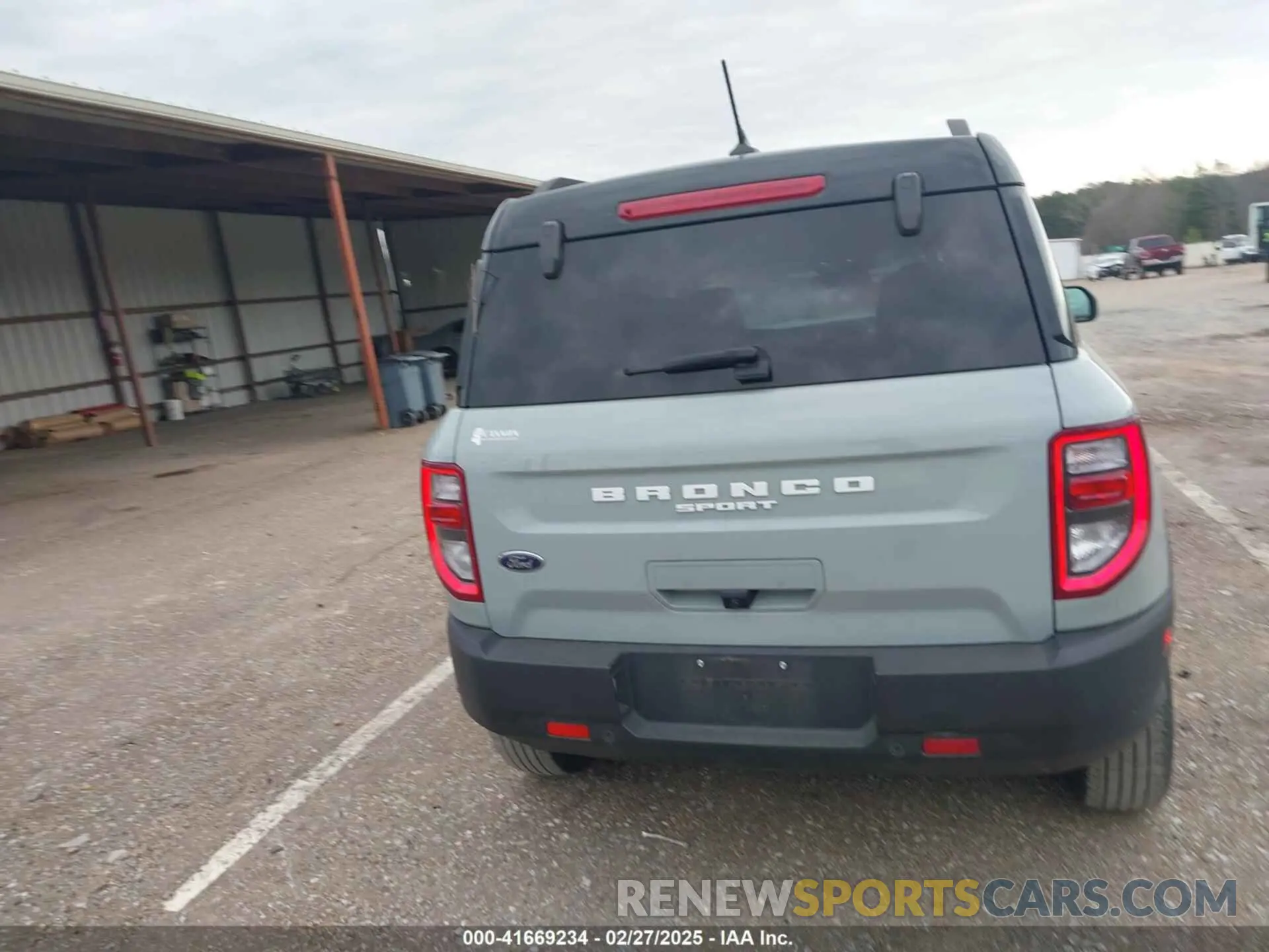 16 Photograph of a damaged car 3FMCR9C68MRB25952 FORD BRONCO SPORT 2021