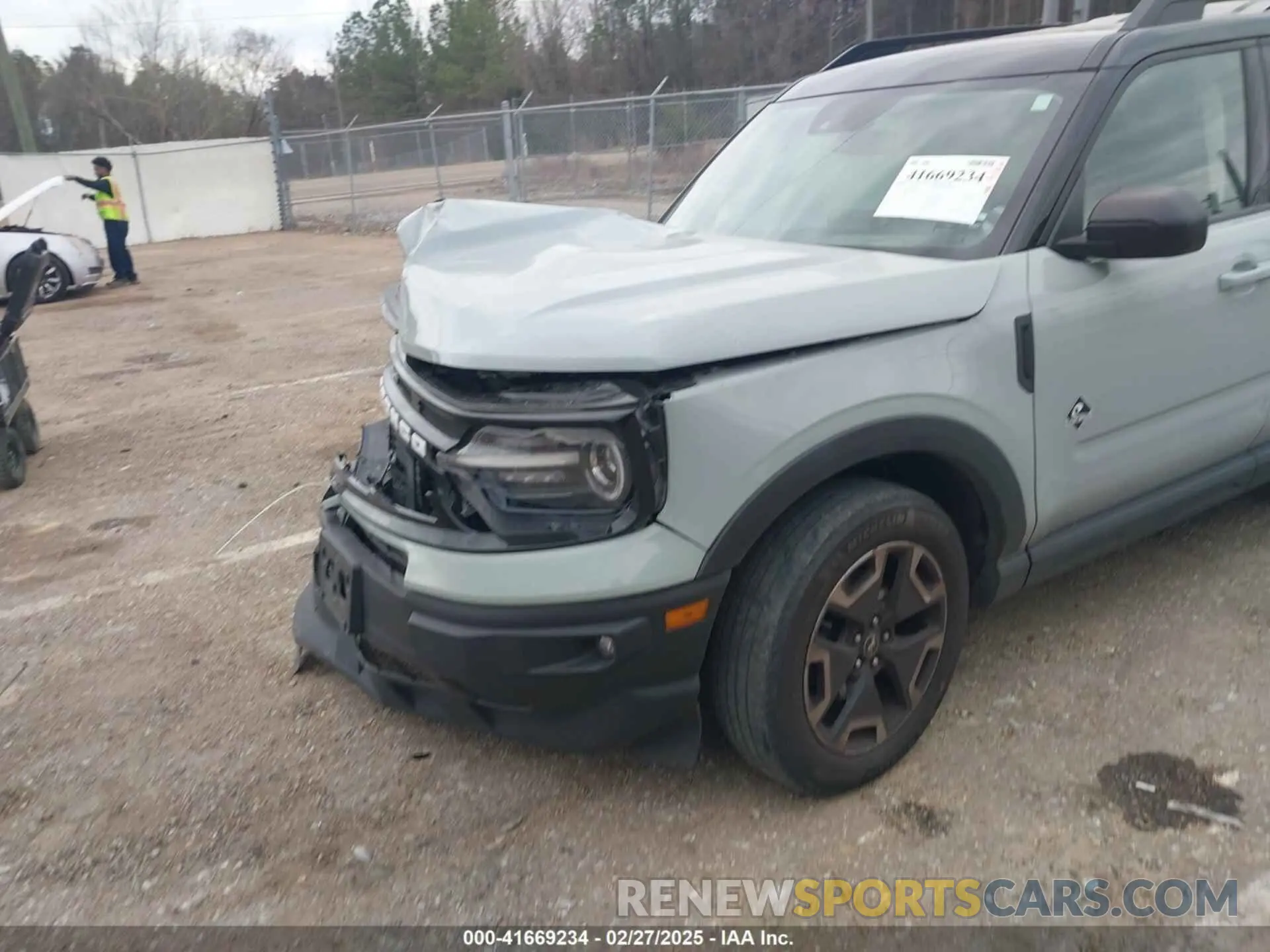 18 Photograph of a damaged car 3FMCR9C68MRB25952 FORD BRONCO SPORT 2021