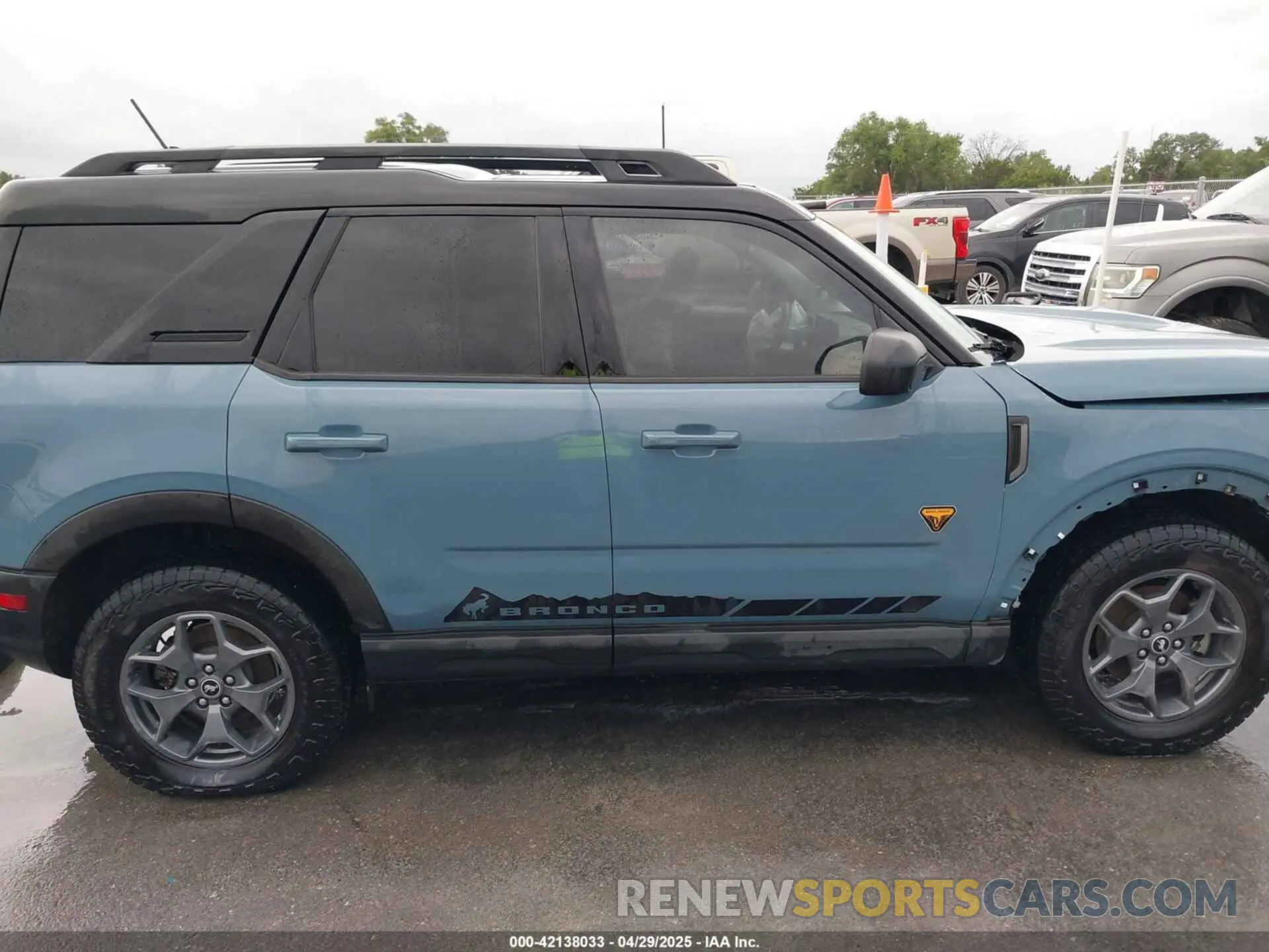 14 Photograph of a damaged car 3FMCR9D90MRA03899 FORD BRONCO SPORT 2021