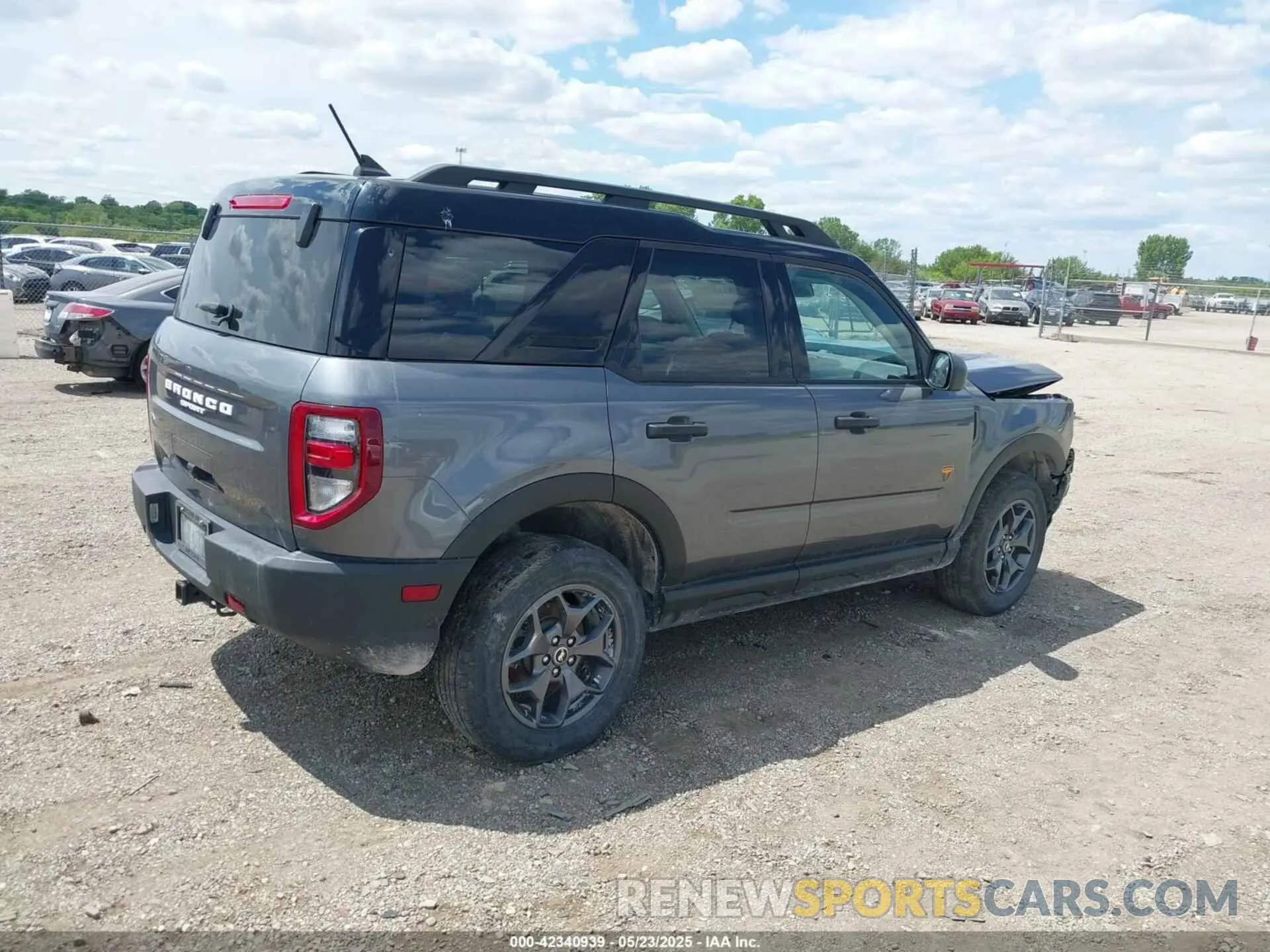 4 Фотография поврежденного автомобиля 3FMCR9D93MRA58427 FORD BRONCO SPORT 2021