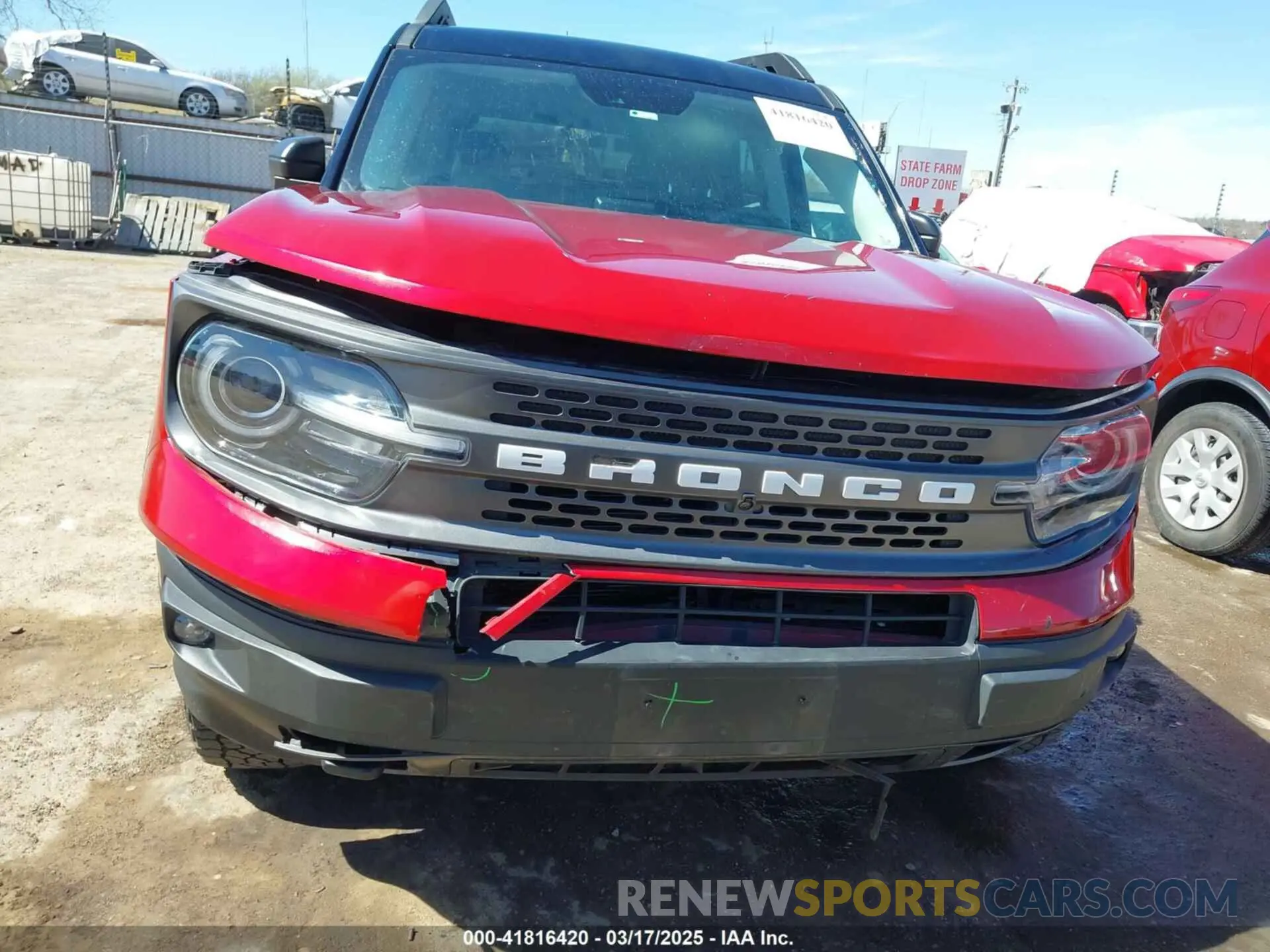 12 Photograph of a damaged car 3FMCR9D93MRA64230 FORD BRONCO SPORT 2021