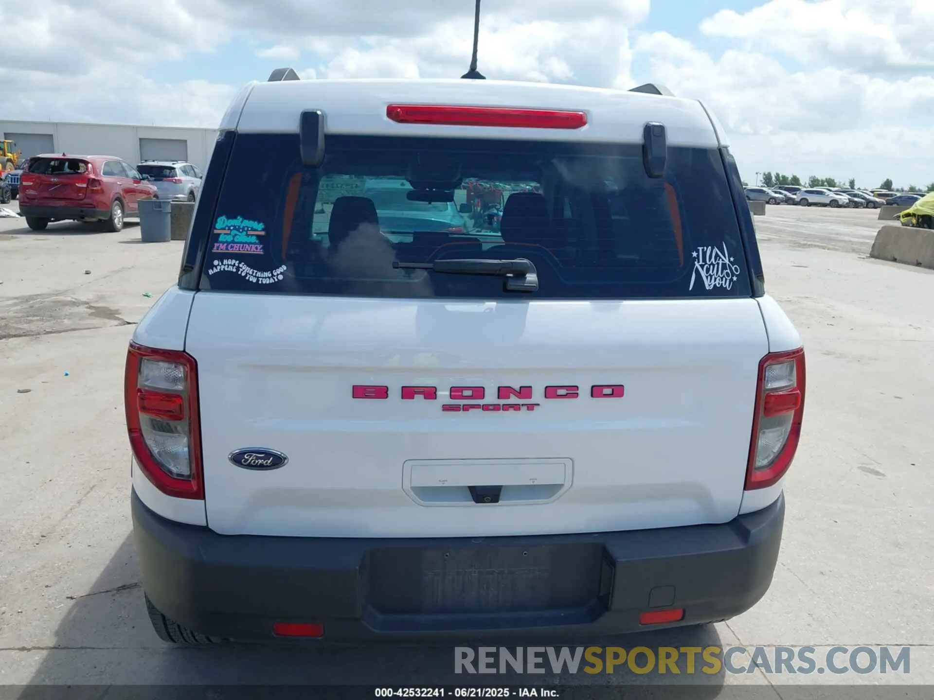 16 Photograph of a damaged car 3FMCR9A60NRD24465 FORD BRONCO SPORT 2022