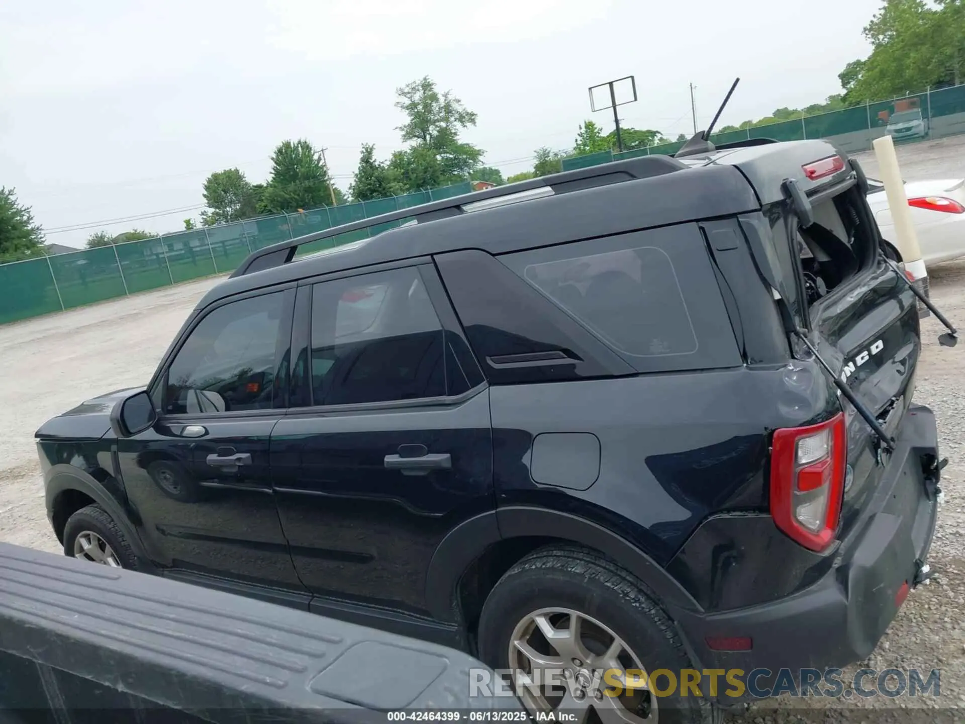 14 Photograph of a damaged car 3FMCR9A62NRD23785 FORD BRONCO SPORT 2022