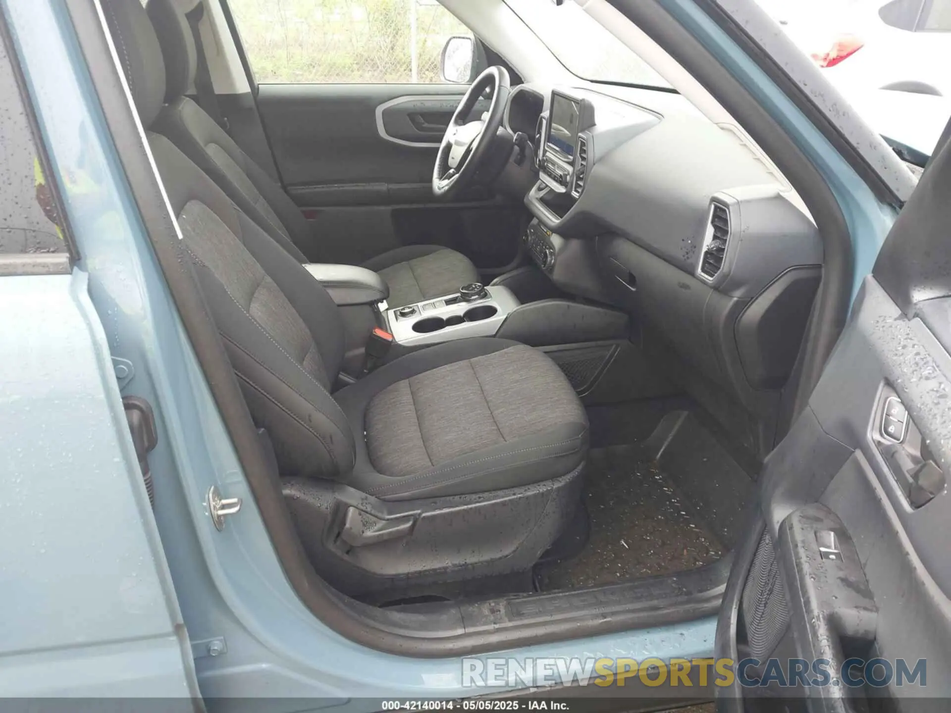 5 Photograph of a damaged car 3FMCR9B61NRE07031 FORD BRONCO SPORT 2022
