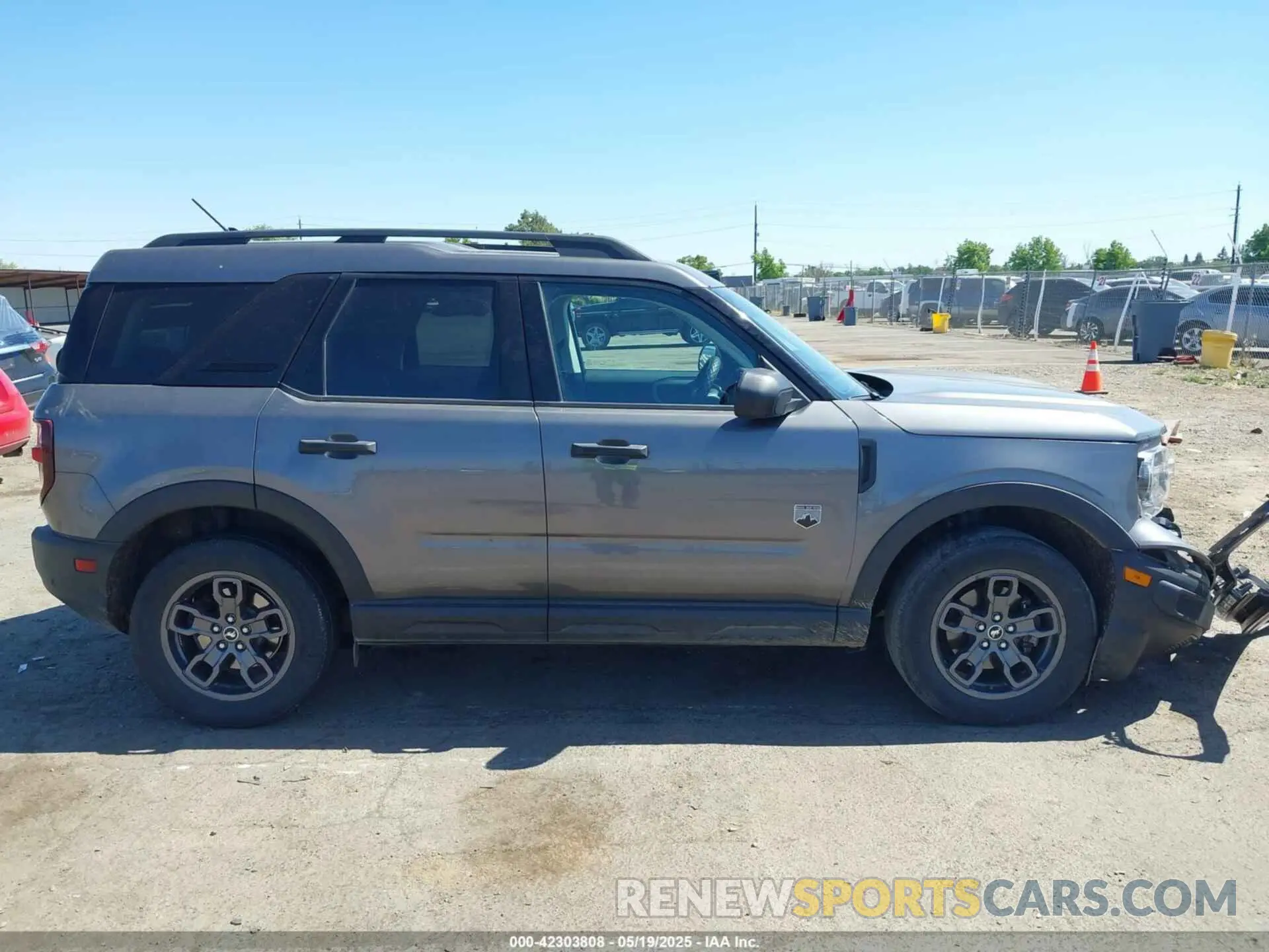 13 Photograph of a damaged car 3FMCR9B62NRE16515 FORD BRONCO SPORT 2022