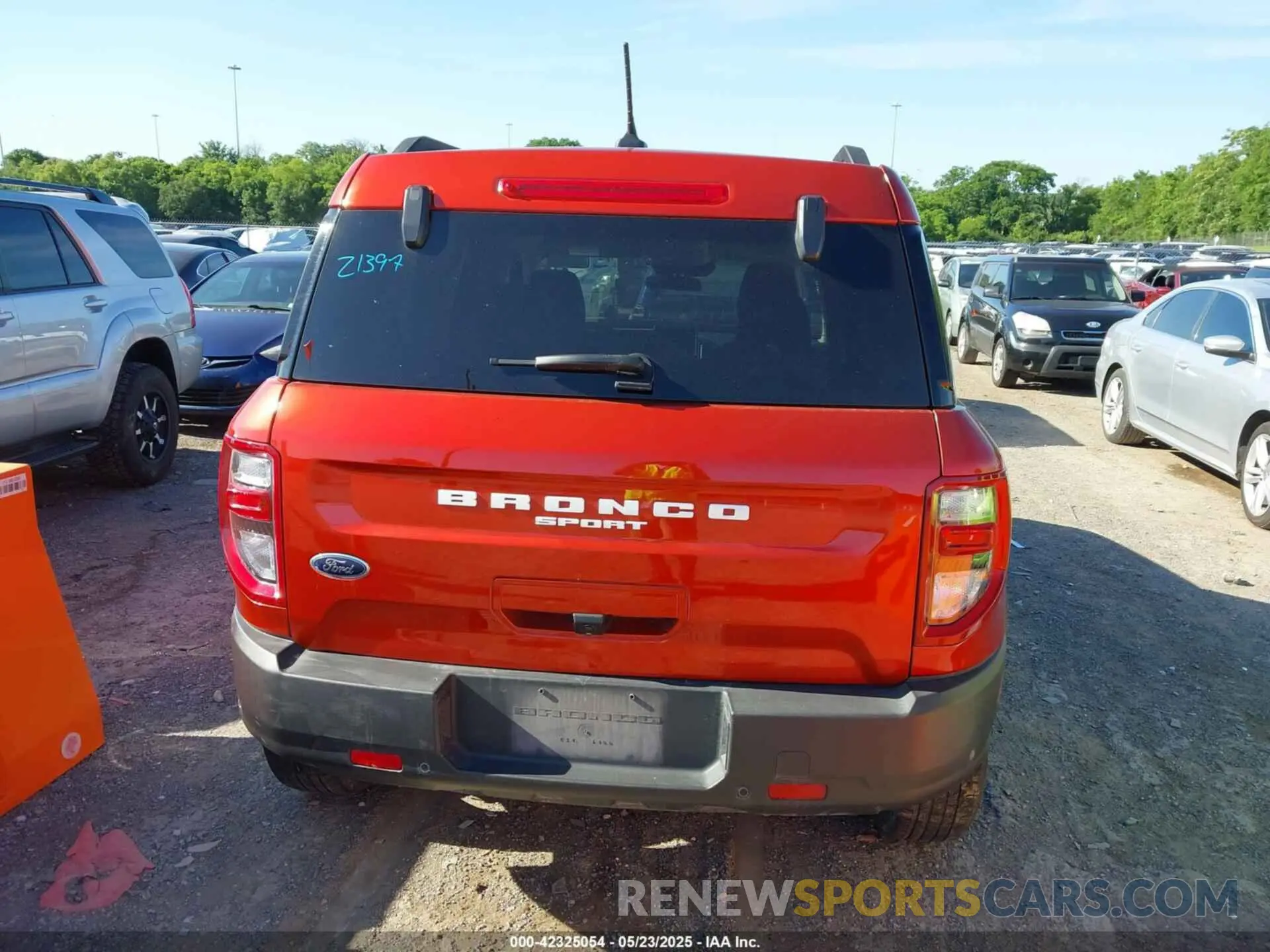 16 Фотография поврежденного автомобиля 3FMCR9B62NRE17681 FORD BRONCO SPORT 2022