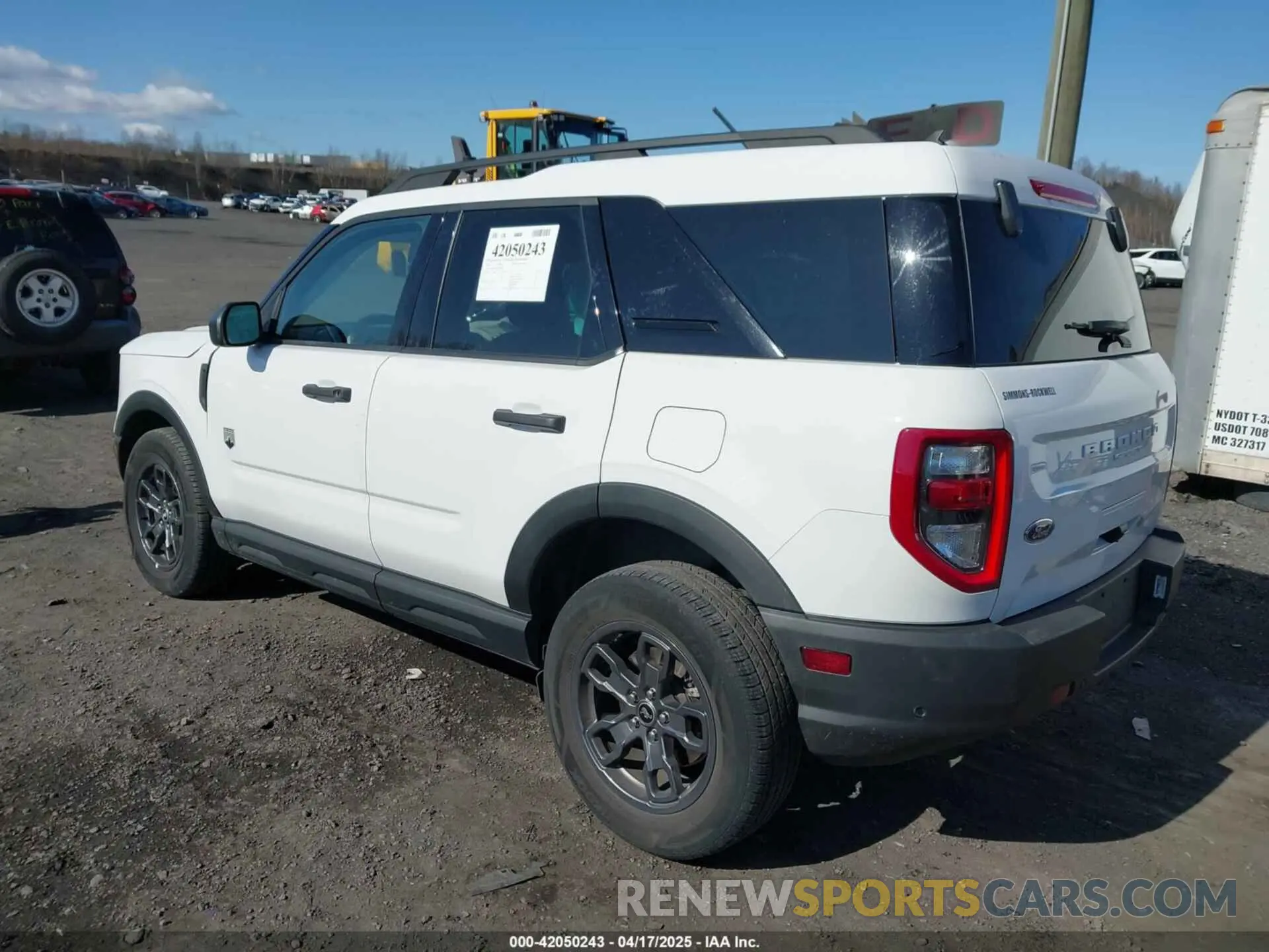 3 Photograph of a damaged car 3FMCR9B65NRD86491 FORD BRONCO SPORT 2022