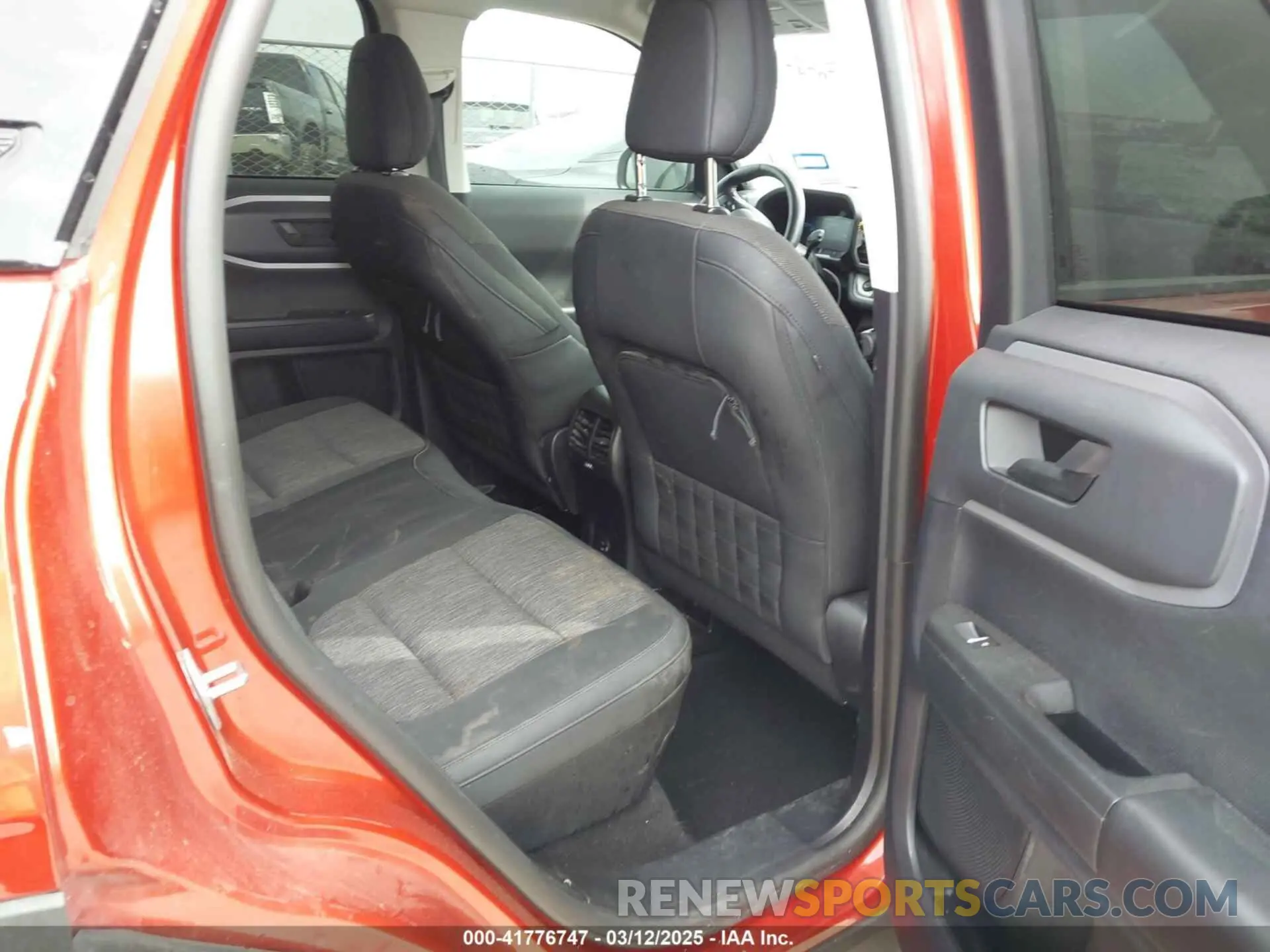 8 Photograph of a damaged car 3FMCR9B67NRE16574 FORD BRONCO SPORT 2022