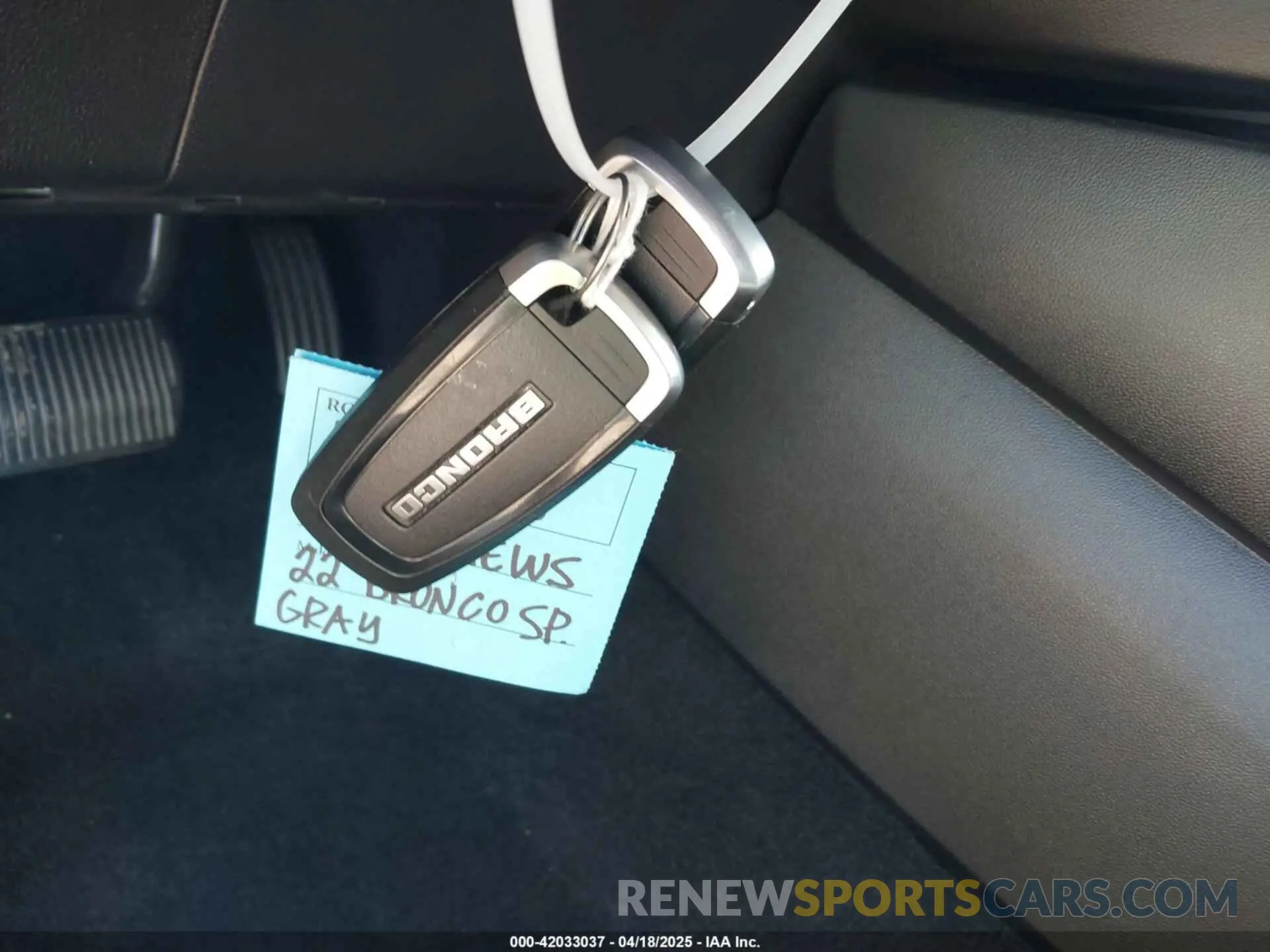 11 Photograph of a damaged car 3FMCR9B68NRD66283 FORD BRONCO SPORT 2022