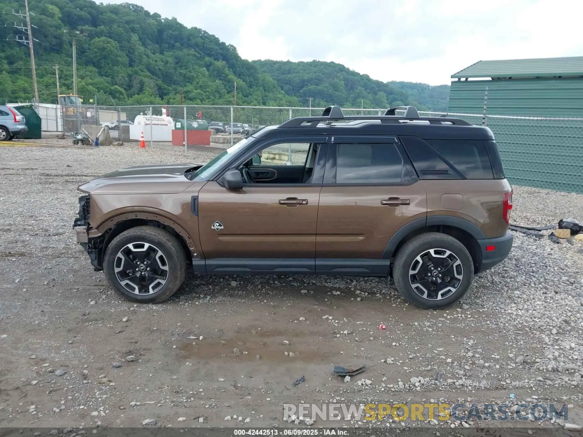 15 Photograph of a damaged car 3FMCR9C65NRD02099 FORD BRONCO SPORT 2022