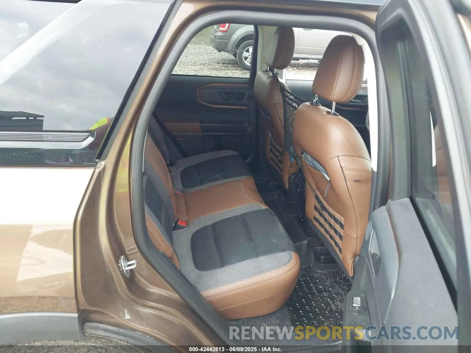 8 Photograph of a damaged car 3FMCR9C65NRD02099 FORD BRONCO SPORT 2022