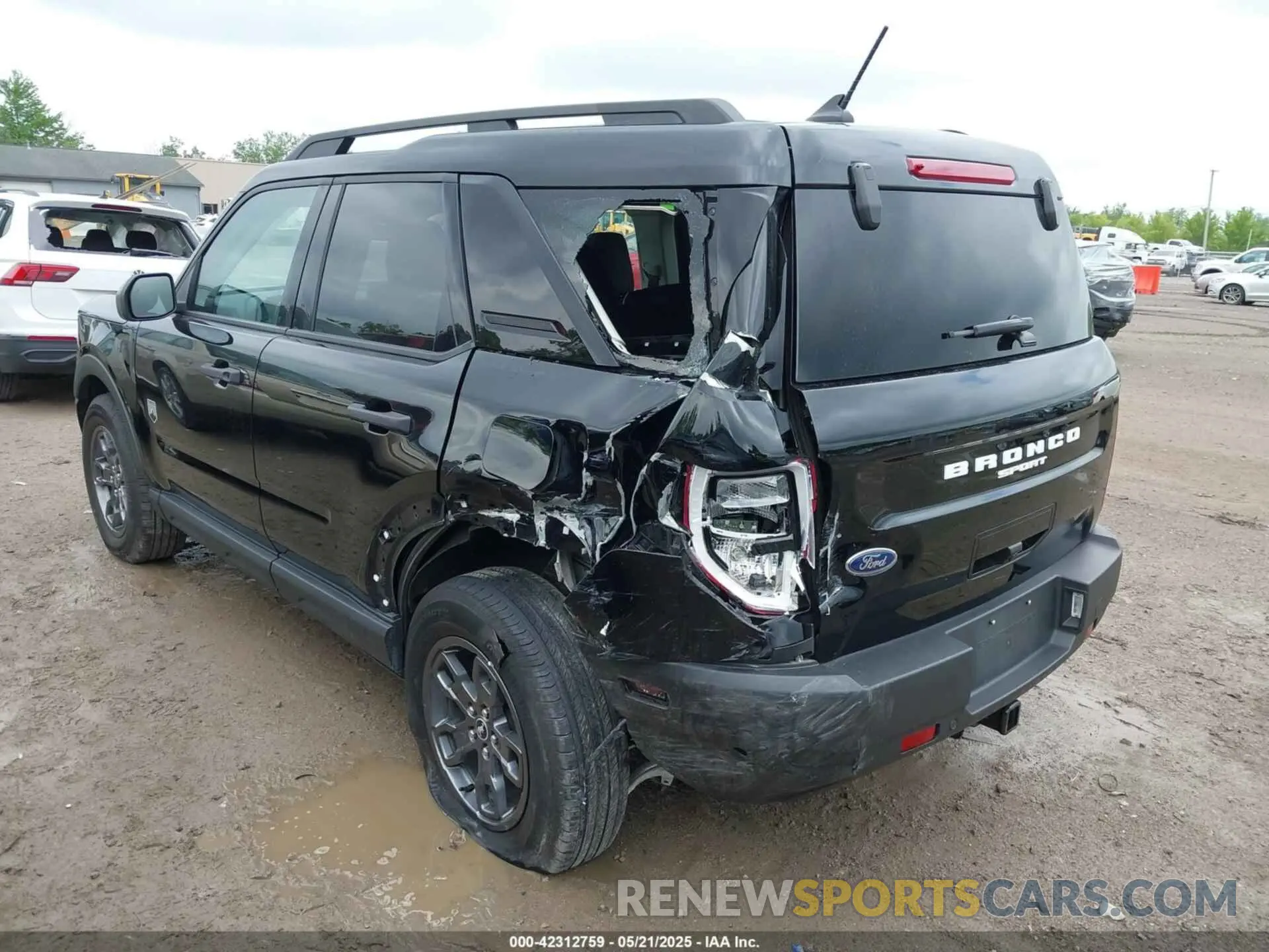3 Фотография поврежденного автомобиля 3FMCR9B61PRD80030 FORD BRONCO SPORT 2023