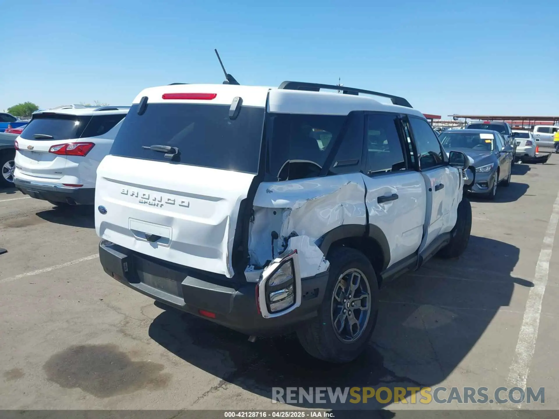 4 Фотография поврежденного автомобиля 3FMCR9B64PRD47457 FORD BRONCO SPORT 2023