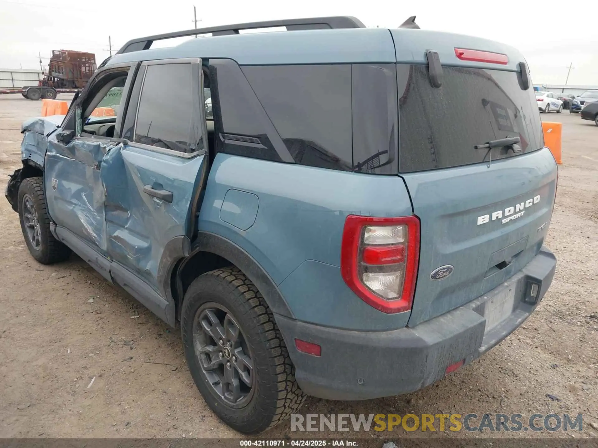 3 Фотография поврежденного автомобиля 3FMCR9B67PRD41734 FORD BRONCO SPORT 2023