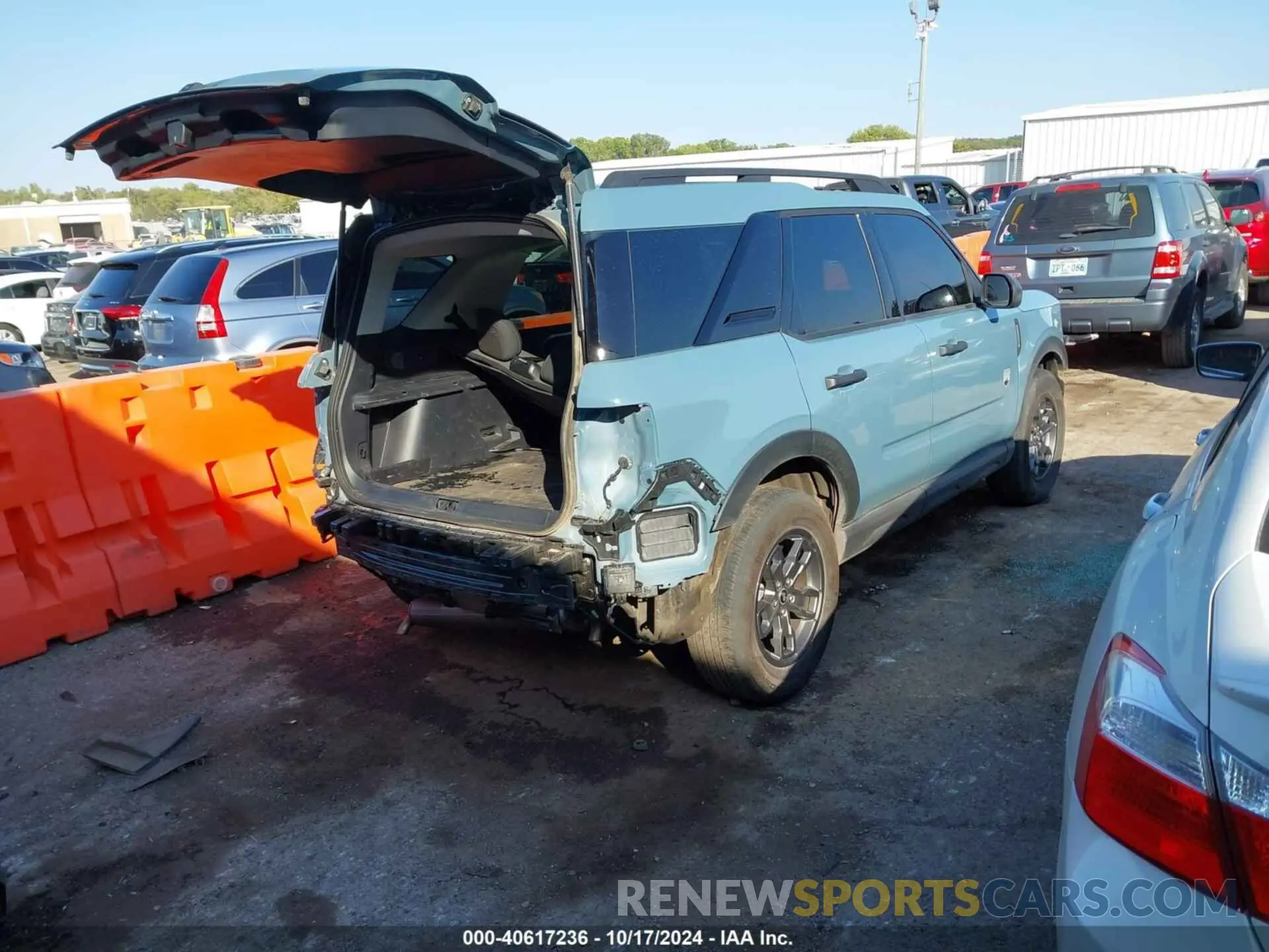 4 Фотография поврежденного автомобиля 3FMCR9B6XPRD41761 FORD BRONCO SPORT 2023