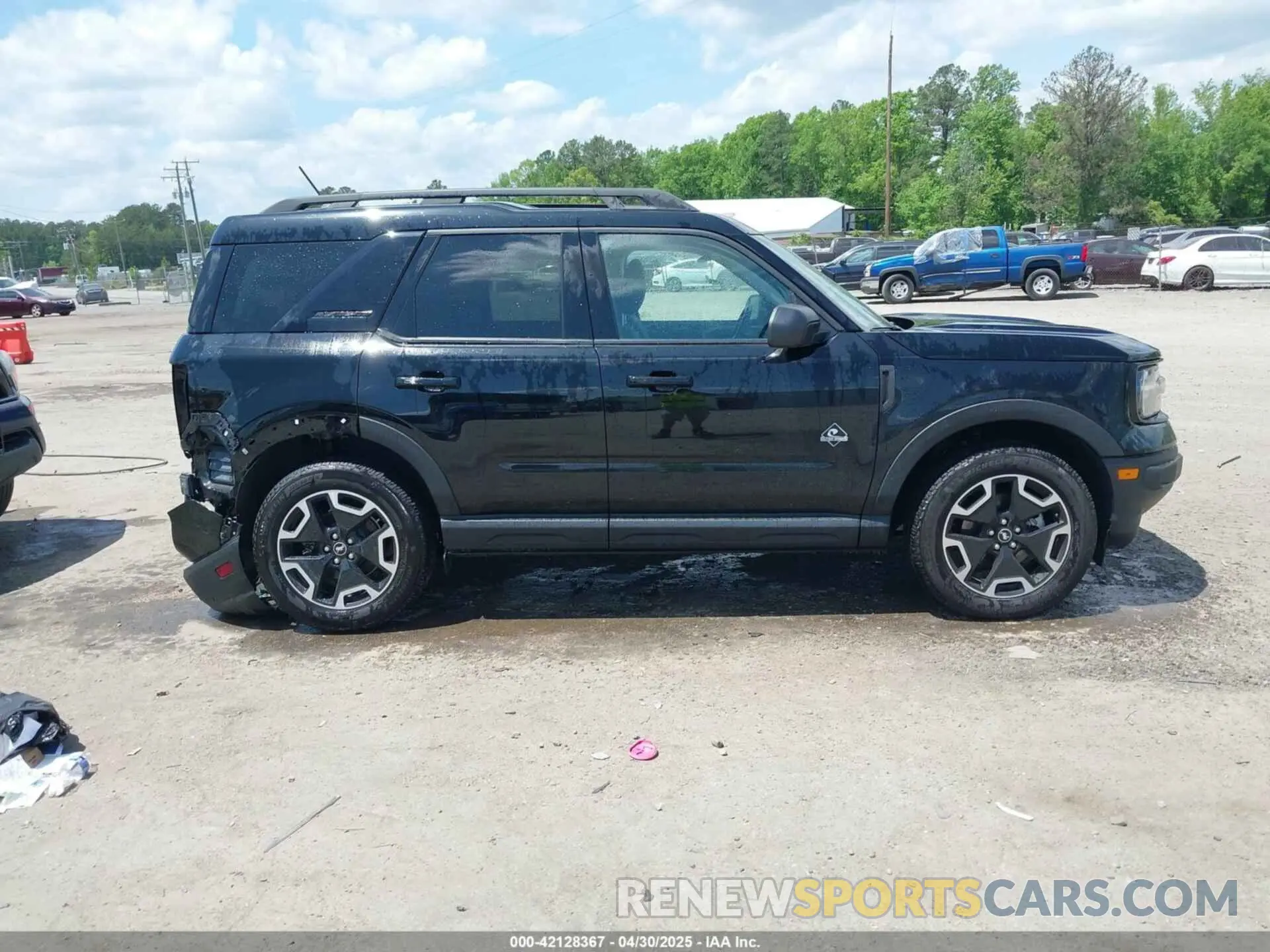 13 Photograph of a damaged car 3FMCR9C64PRD53239 FORD BRONCO SPORT 2023