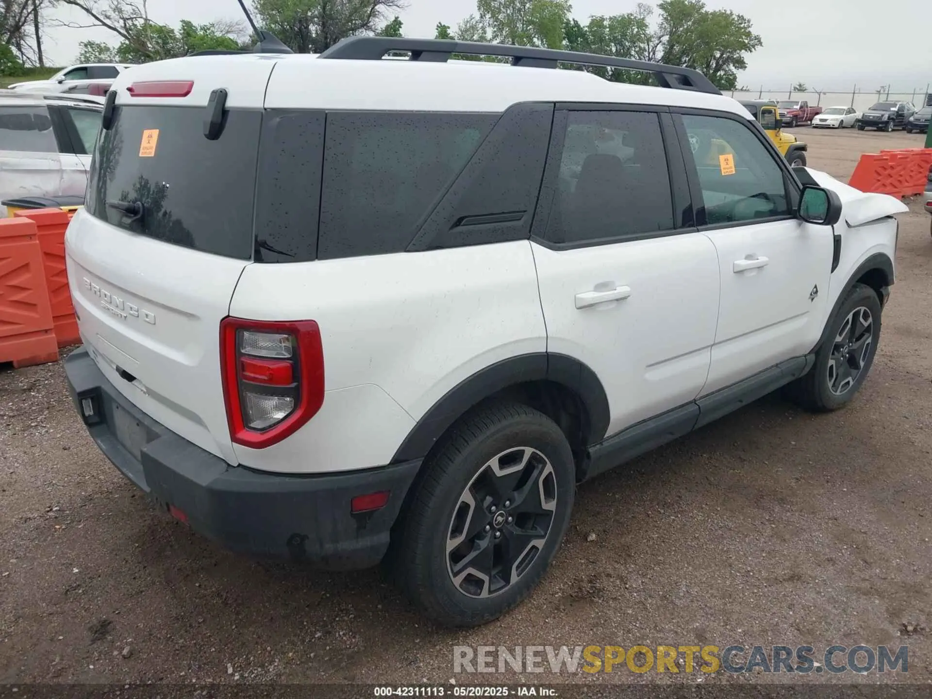 4 Фотография поврежденного автомобиля 3FMCR9C6XPRE28168 FORD BRONCO SPORT 2023