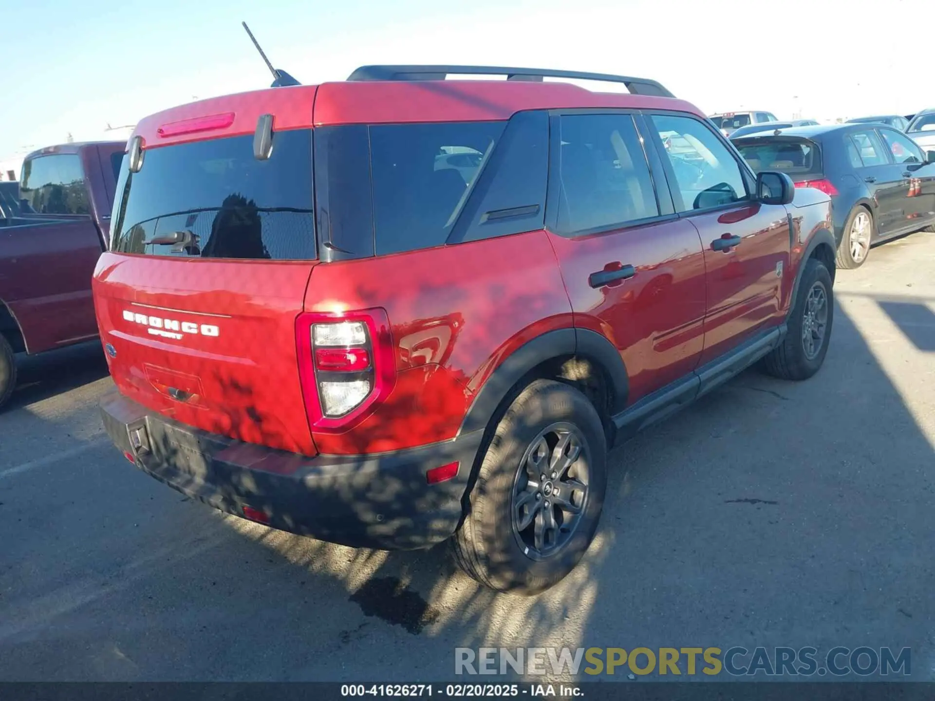 4 Photograph of a damaged car 3FMCR9B60RRE19967 FORD BRONCO SPORT 2024