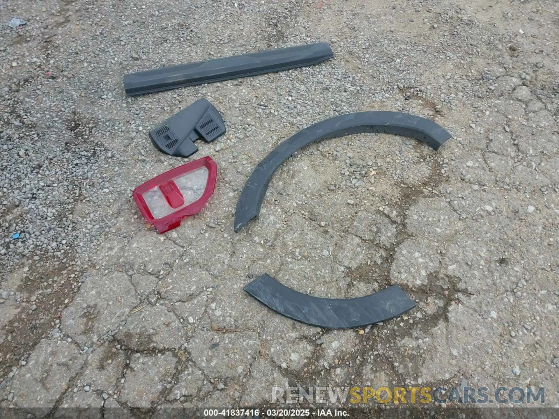 12 Фотография поврежденного автомобиля 3FMCR9B61RRE87839 FORD BRONCO SPORT 2024