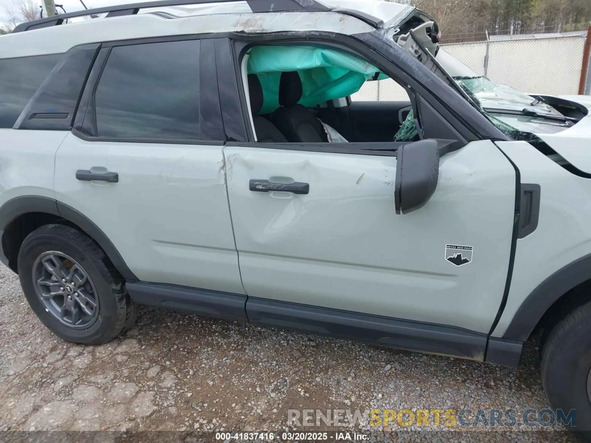 19 Фотография поврежденного автомобиля 3FMCR9B61RRE87839 FORD BRONCO SPORT 2024