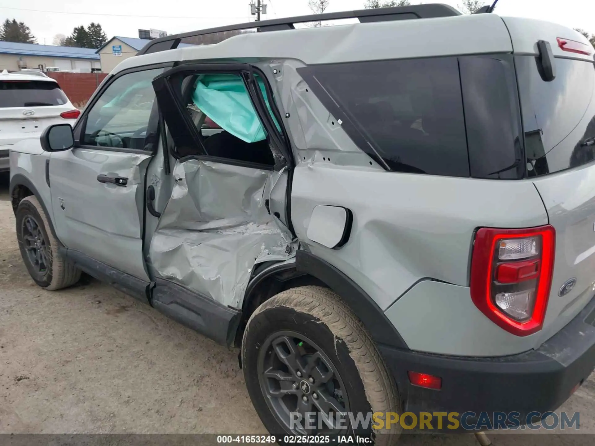 6 Photograph of a damaged car 3FMCR9B61RRF08432 FORD BRONCO SPORT 2024