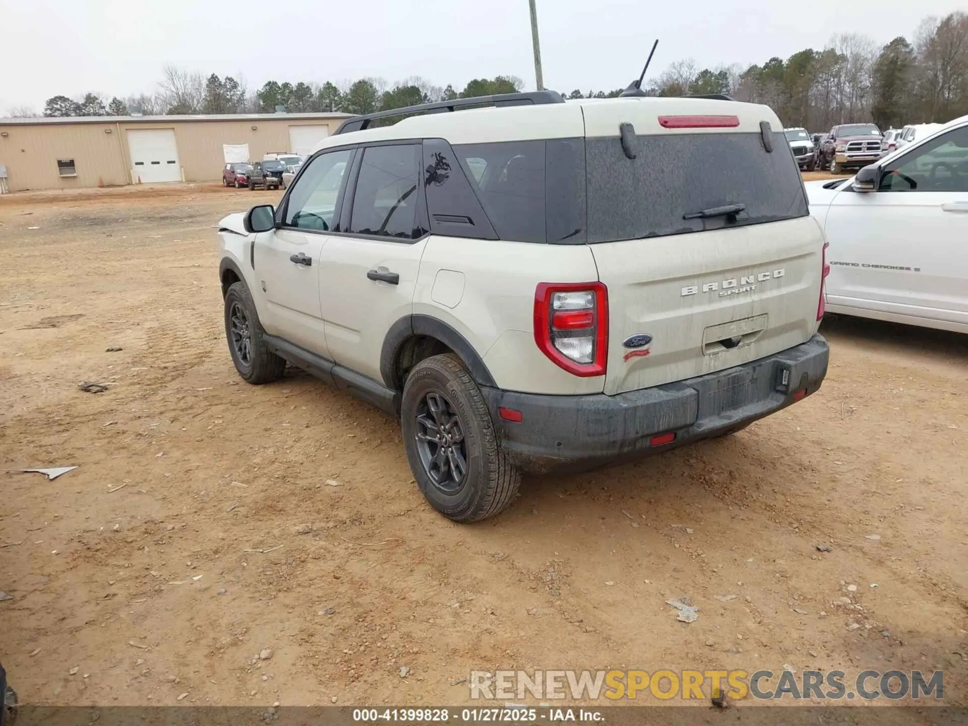 3 Photograph of a damaged car 3FMCR9B62RRE37113 FORD BRONCO SPORT 2024