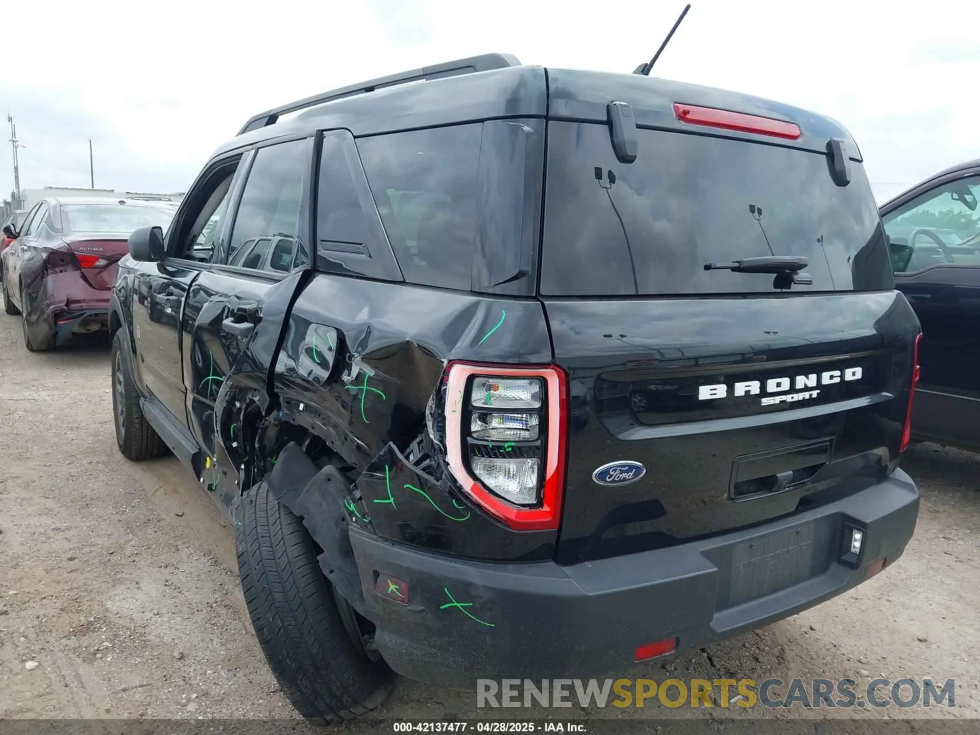3 Photograph of a damaged car 3FMCR9B65RRE85883 FORD BRONCO SPORT 2024