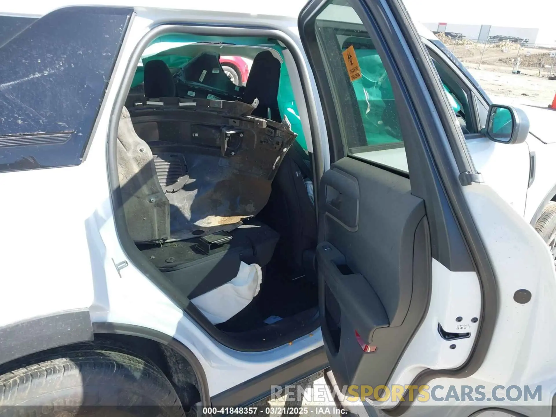 8 Photograph of a damaged car 3FMCR9B66RRF35075 FORD BRONCO SPORT 2024