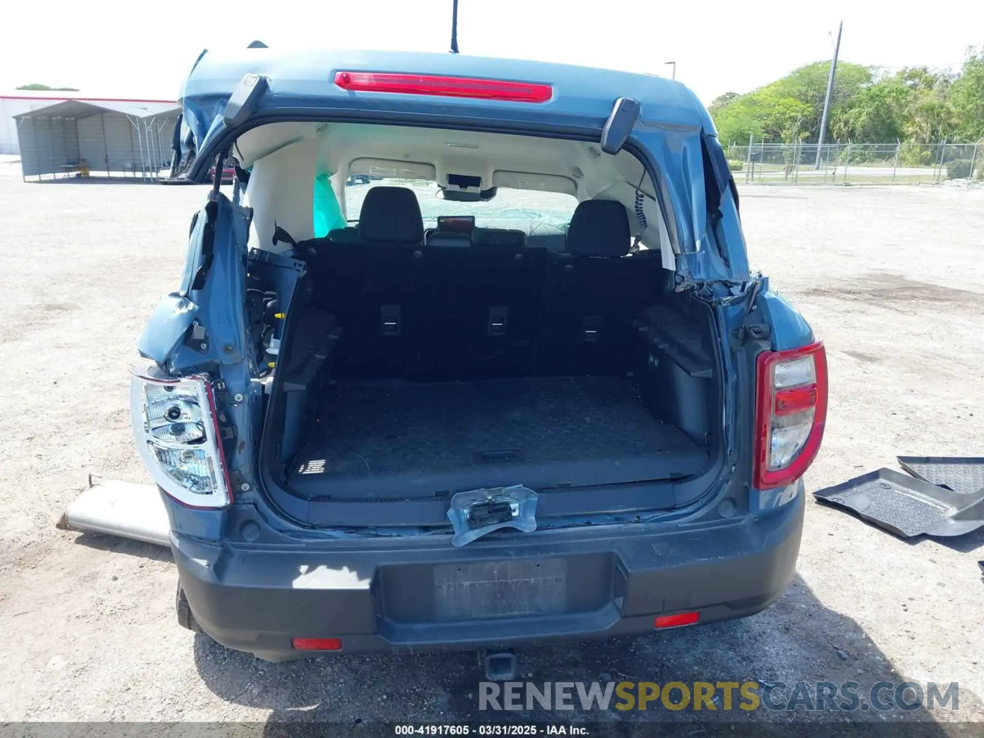 17 Photograph of a damaged car 3FMCR9B68RRE04634 FORD BRONCO SPORT 2024