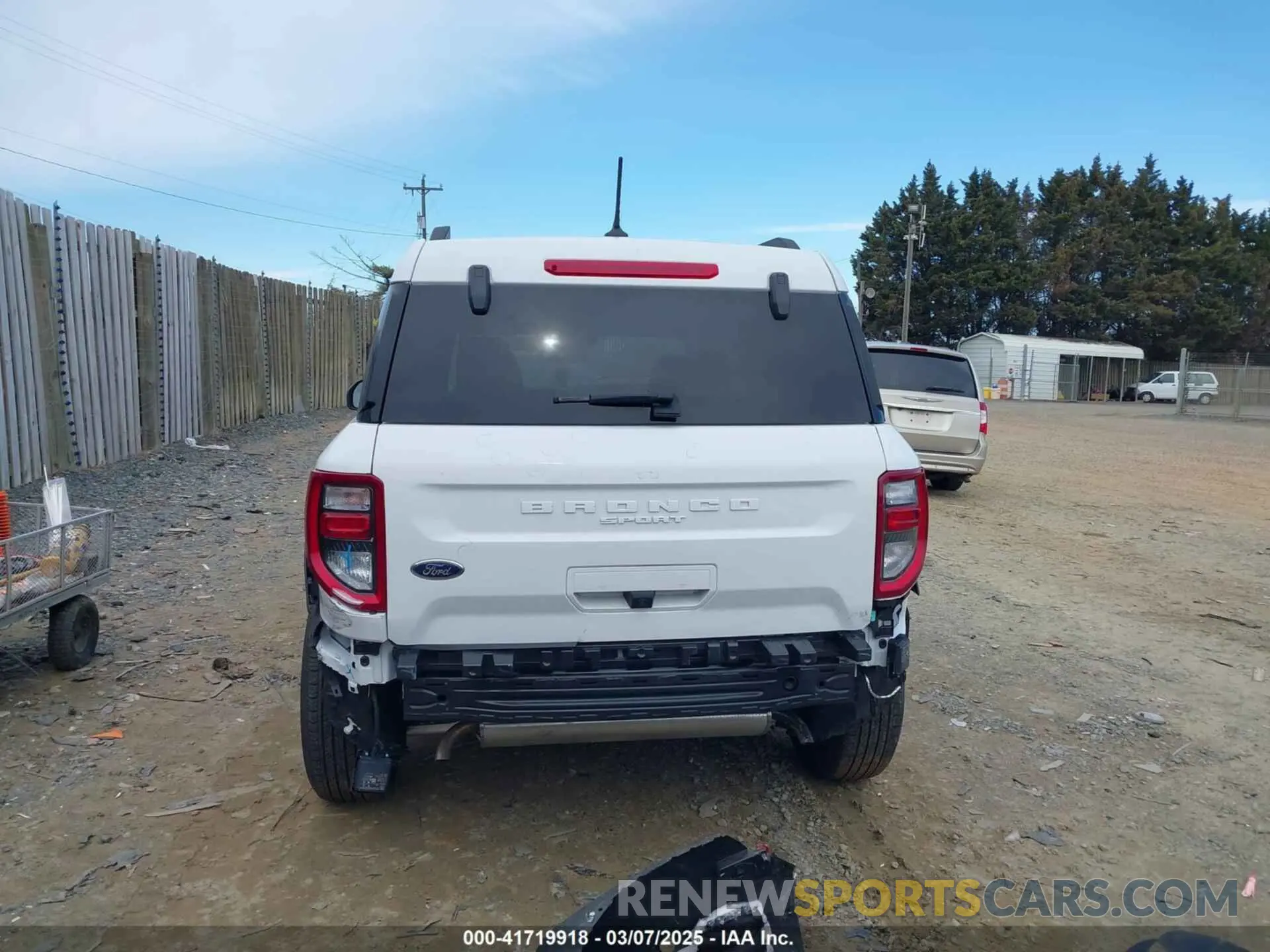 16 Фотография поврежденного автомобиля 3FMCR9B6XRRE45296 FORD BRONCO SPORT 2024