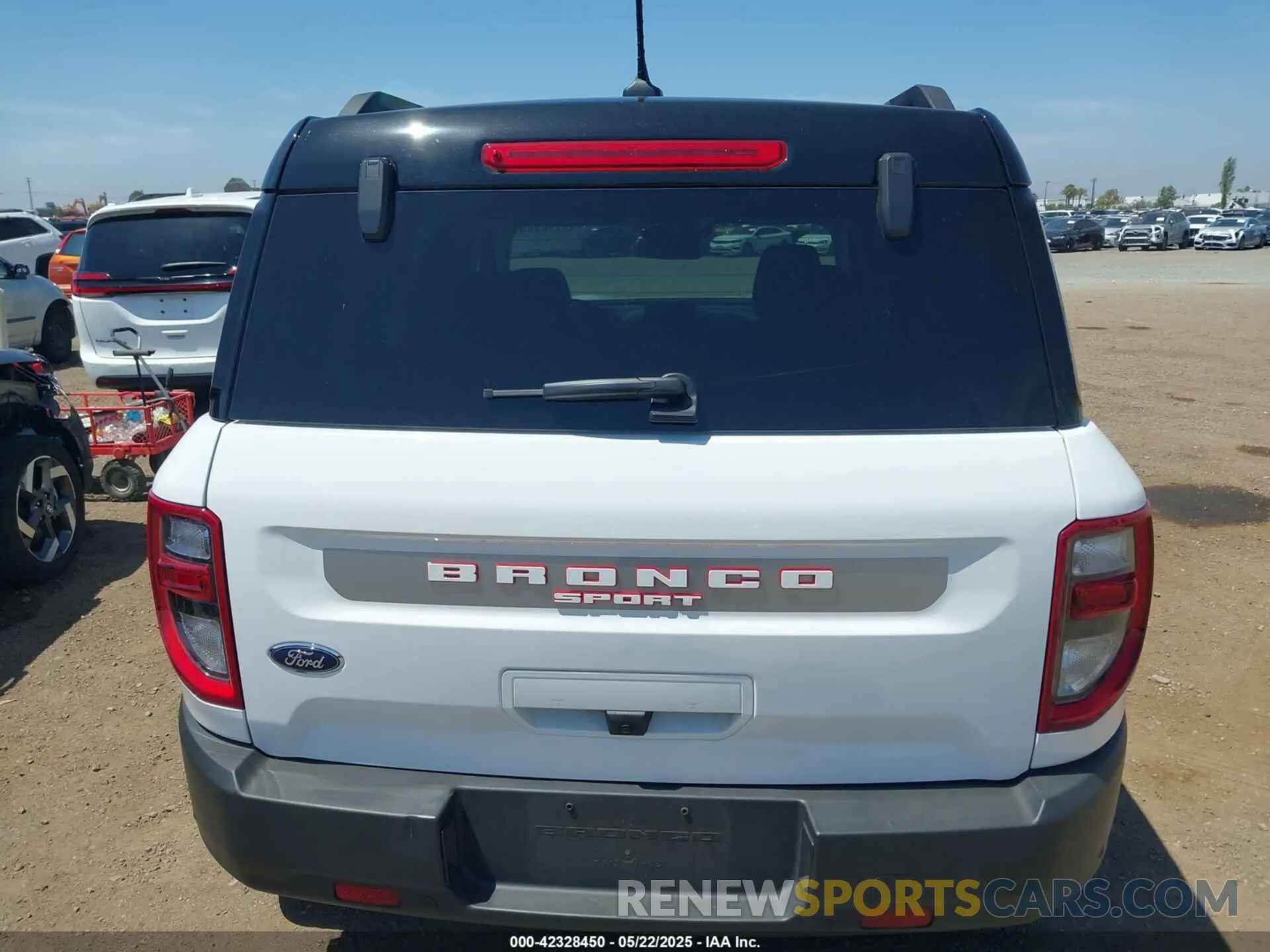 16 Photograph of a damaged car 3FMCR9K67RRF43668 FORD BRONCO SPORT 2024