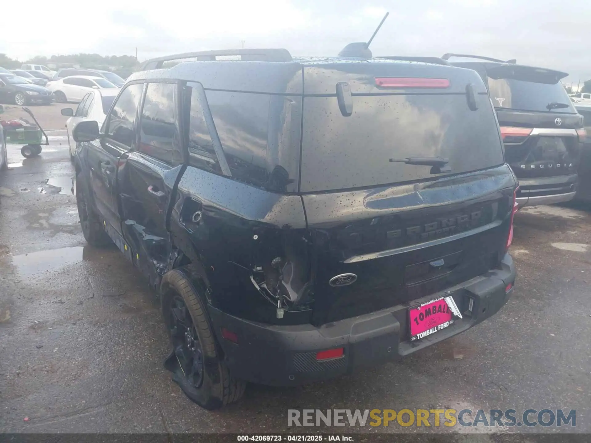 3 Photograph of a damaged car 3FMCR9BN9SRE24856 FORD BRONCO SPORT 2025