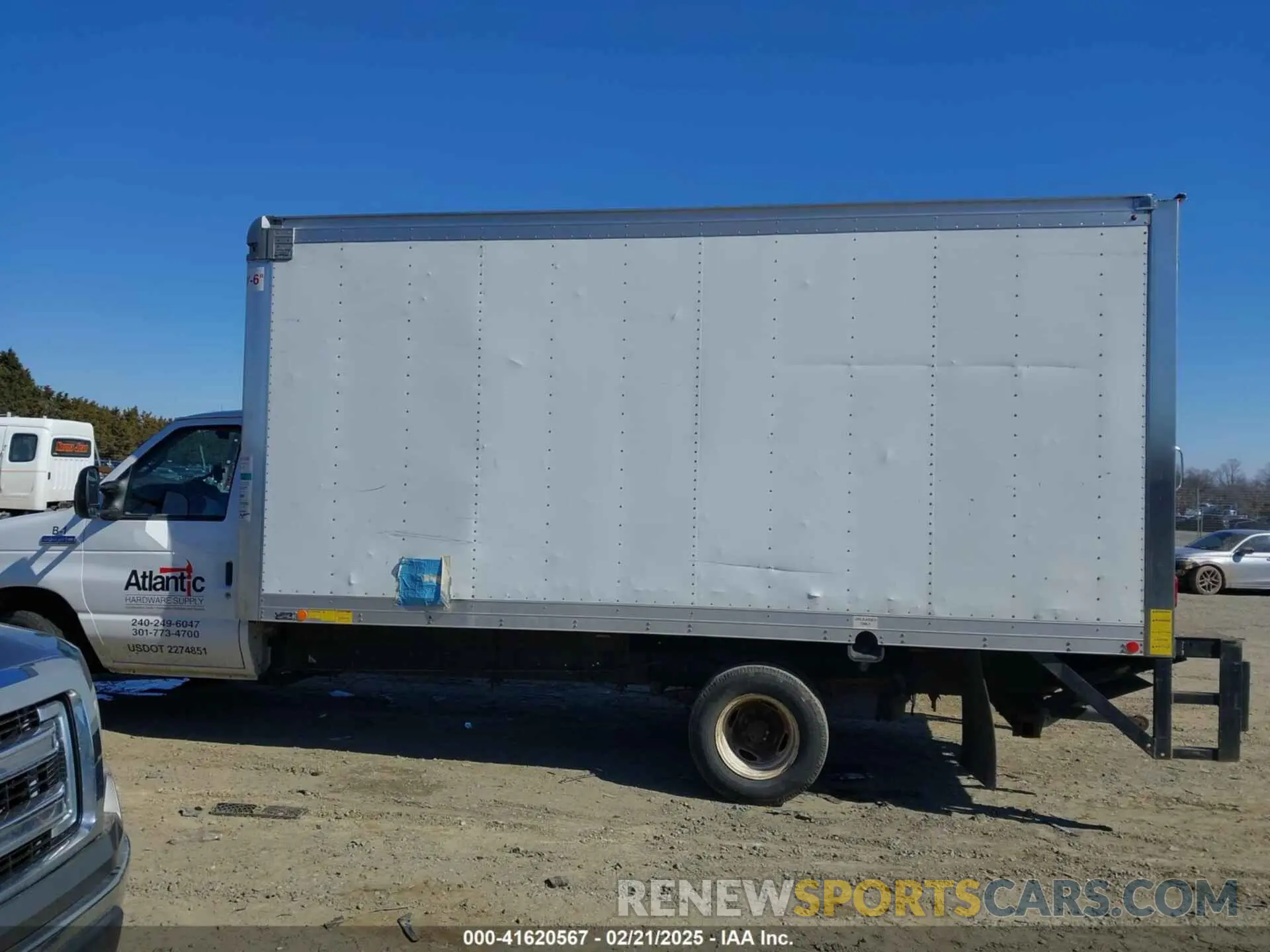 14 Photograph of a damaged car 1FDWE3FS9KDC02543 FORD E-350 CUTAWAY 2019