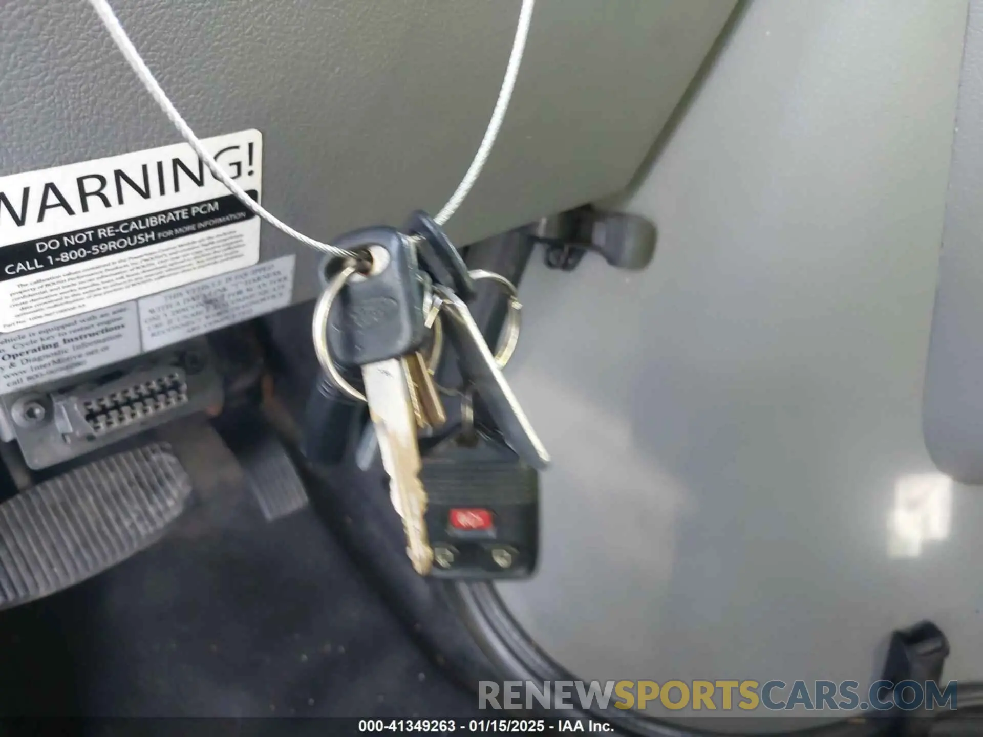 10 Photograph of a damaged car 1FDXE4FS4KDC19308 FORD E-450 CUTAWAY 2019