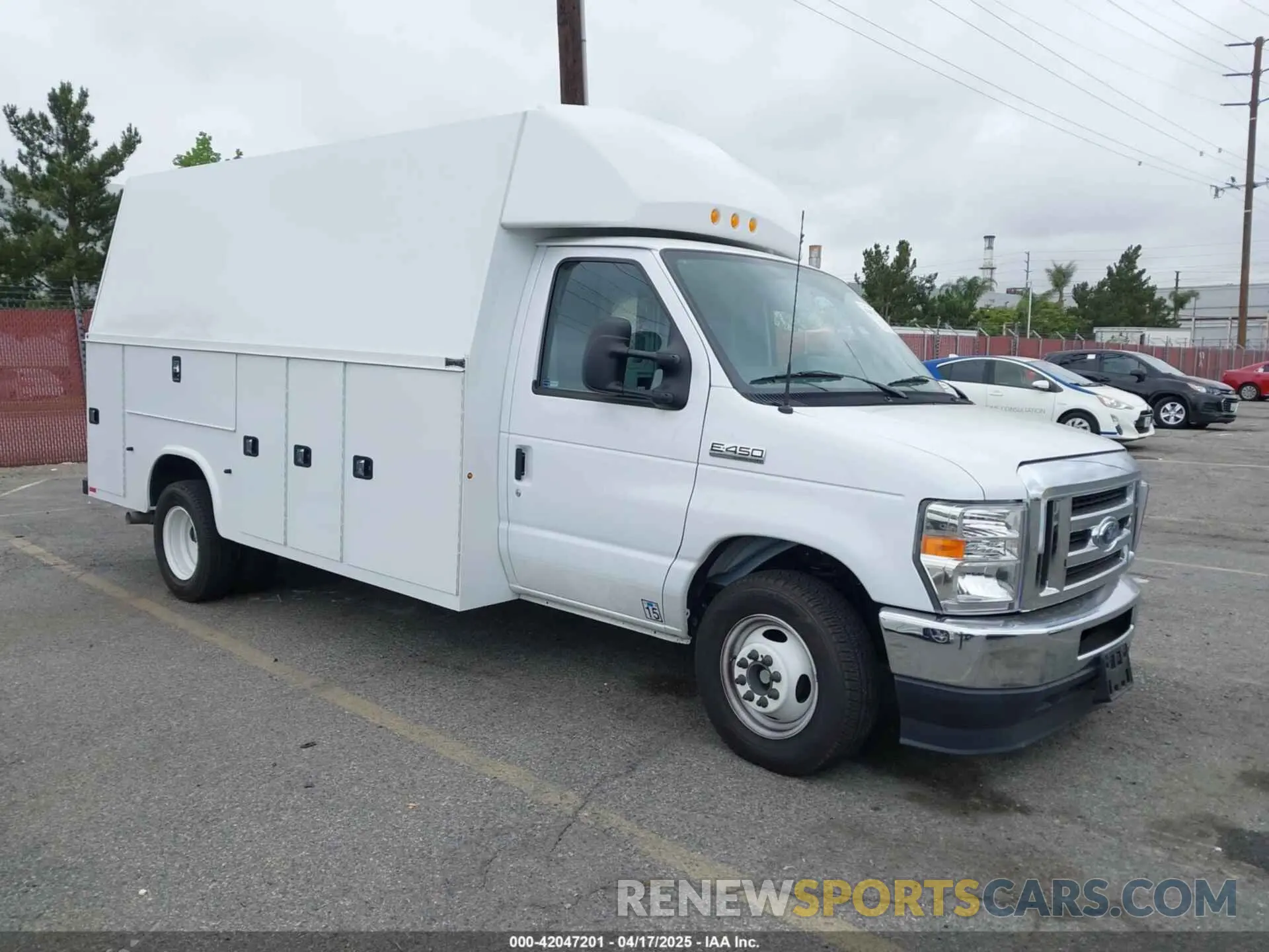 1 Фотография поврежденного автомобиля 1FDXE4FN9PDD25321 FORD E-450 CUTAWAY 2023