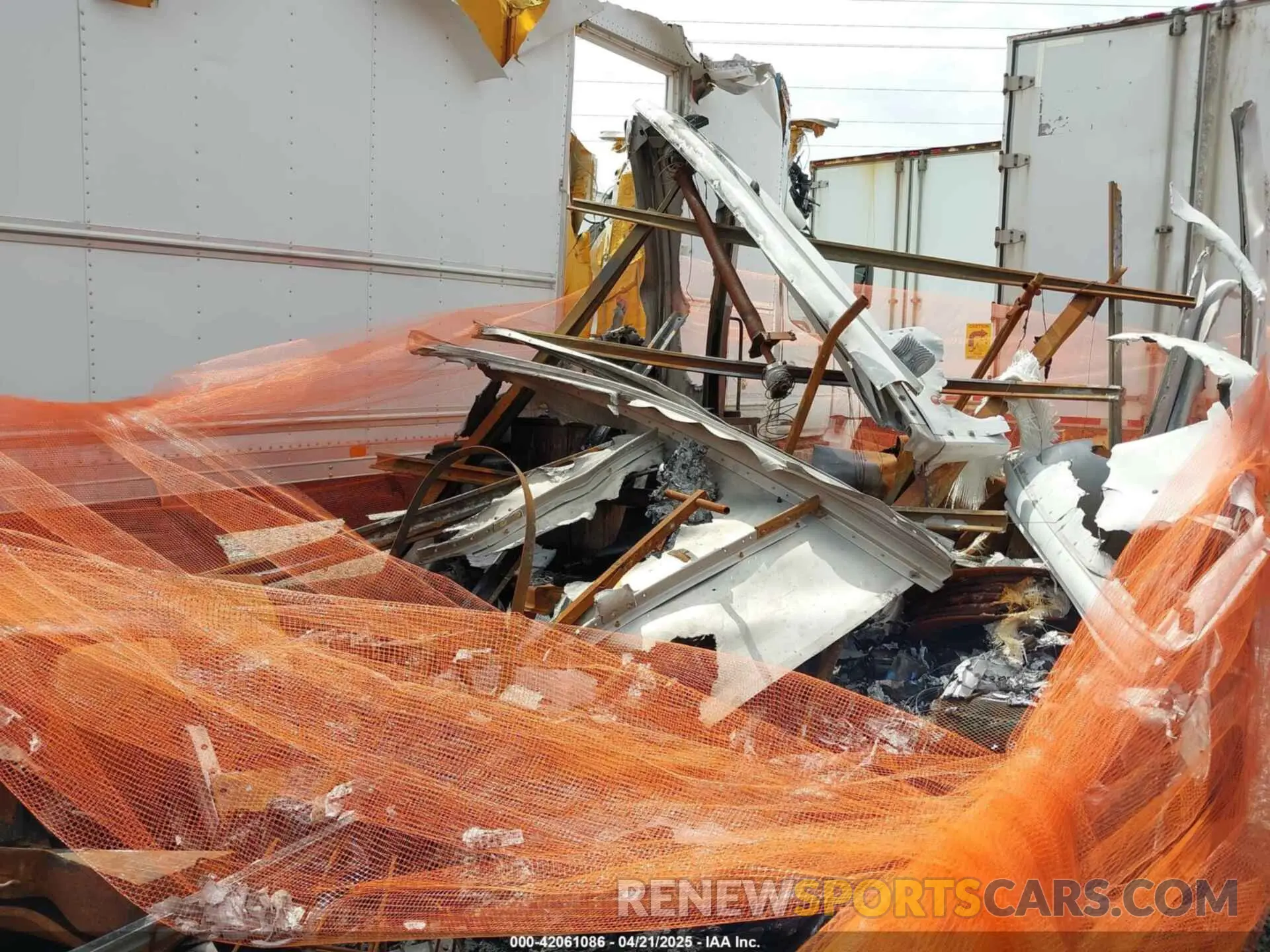 11 Photograph of a damaged car 1FC4E4KN5PDD09209 FORD E-450 STRIPPED 2023
