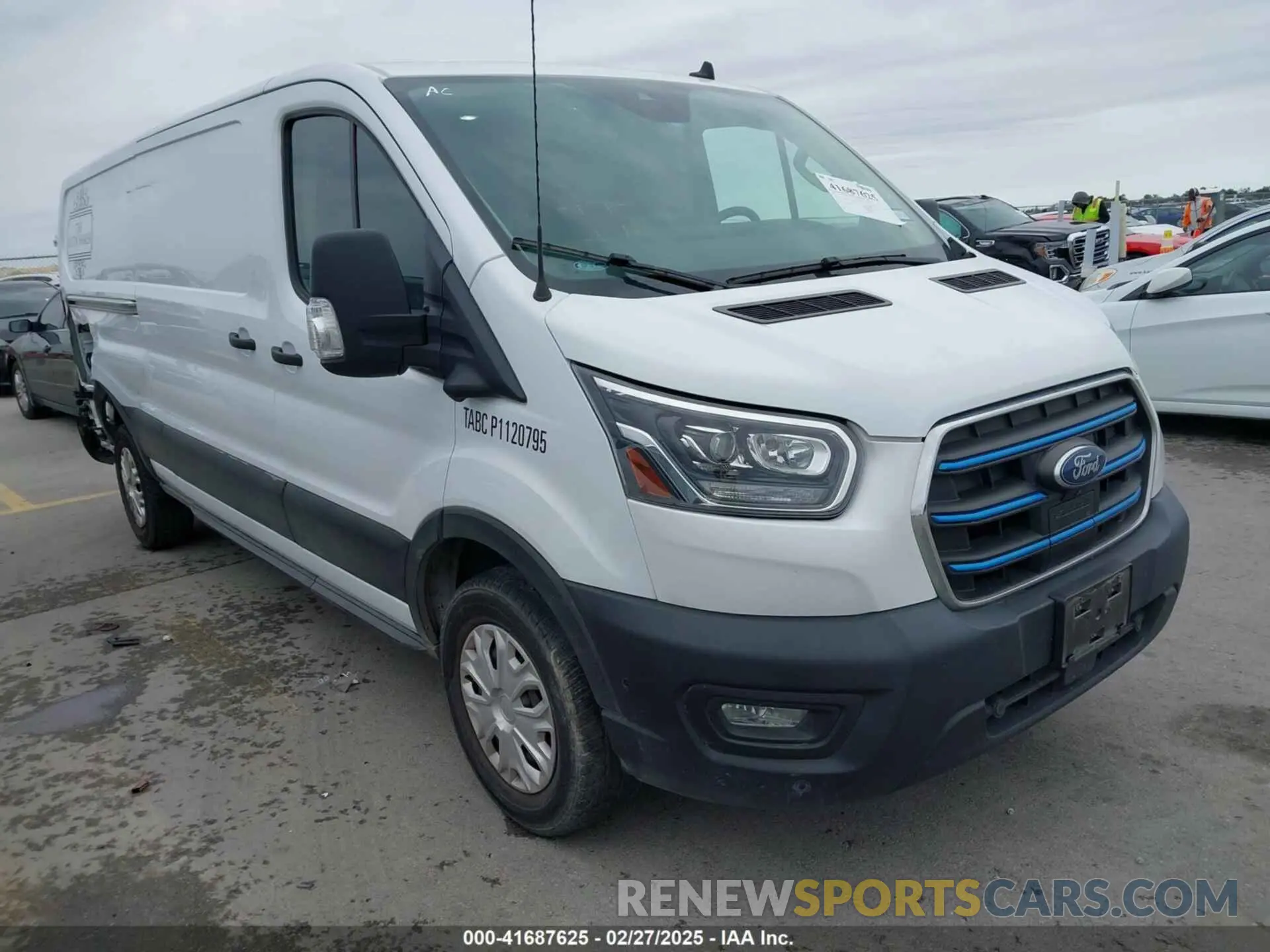 1 Photograph of a damaged car 1FTBW1YK1NKA29828 FORD E-TRANSIT-350 2022