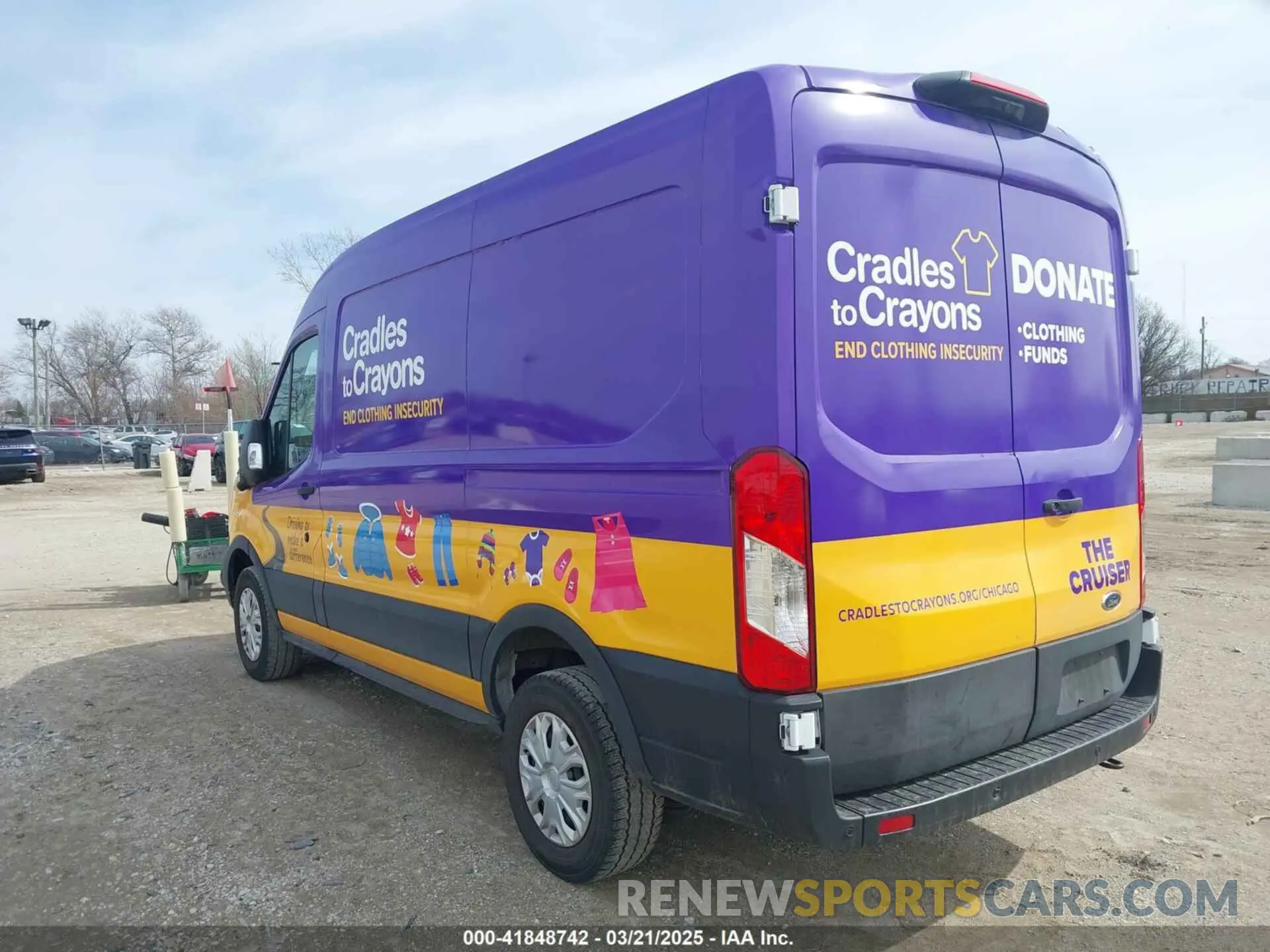 3 Photograph of a damaged car 1FTBW9CK7NKA13073 FORD E-TRANSIT-350 2022