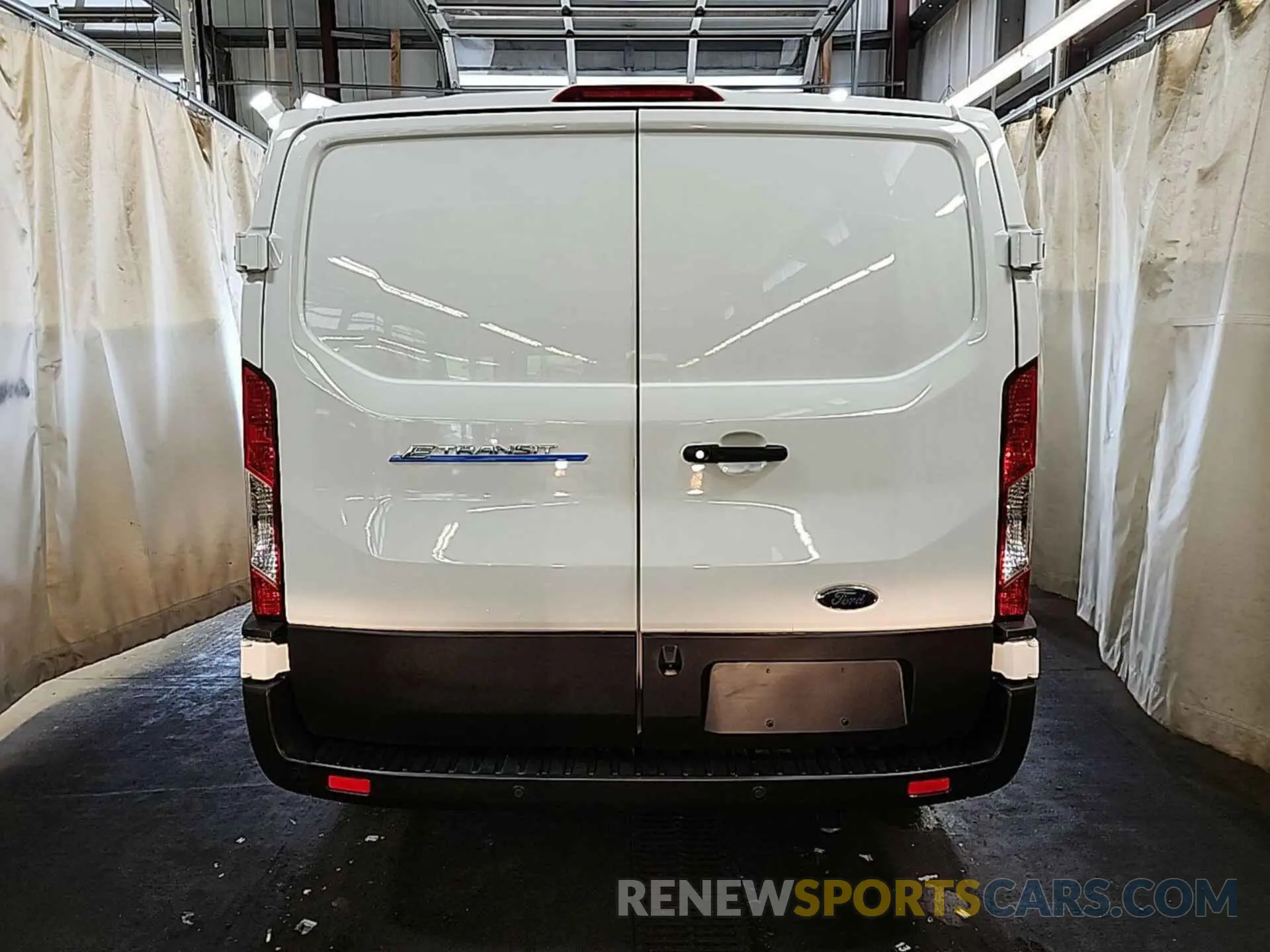 22 Фотография поврежденного автомобиля 1FTBW1YM7SKA12917 FORD E-TRANSIT-350 2025