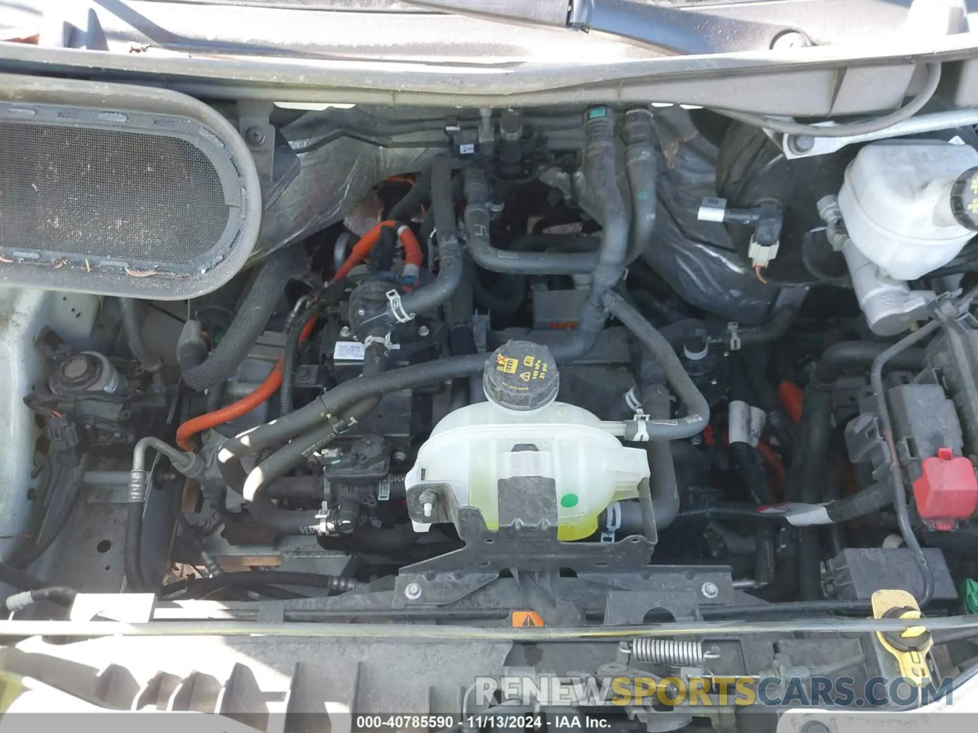 10 Photograph of a damaged car 1FTBW9CK0NKA50238 FORD E-TRANSIT-350 CARGO VAN 2022